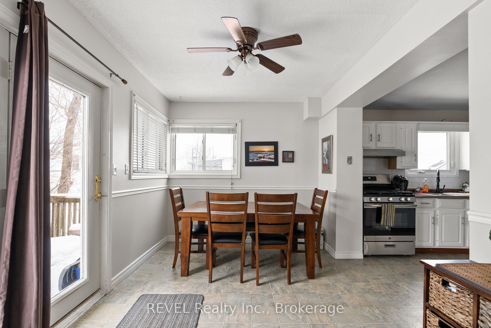 32 Bay Avenue Property Photo 20
