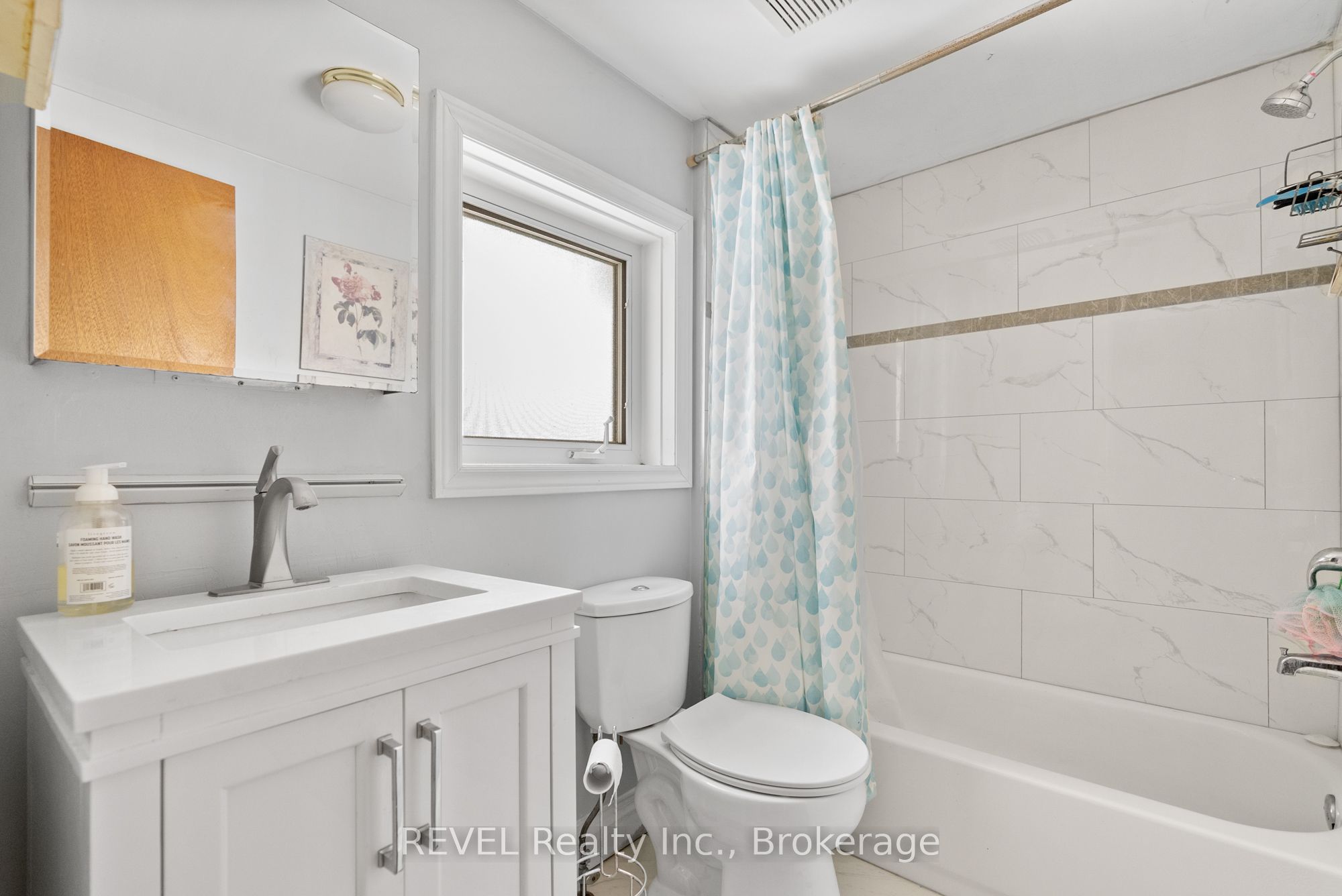 32 Bay Avenue Property Photo 28