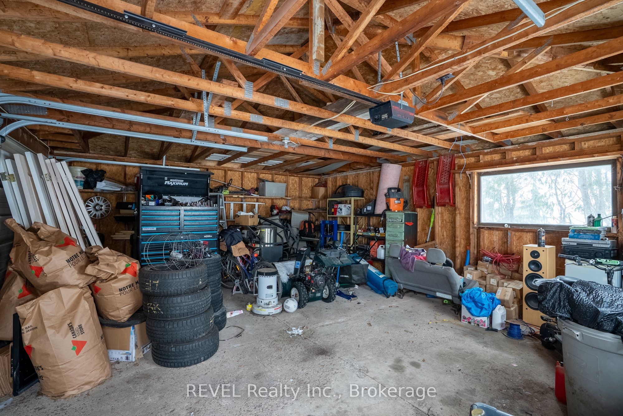32 Bay Avenue Property Photo 35