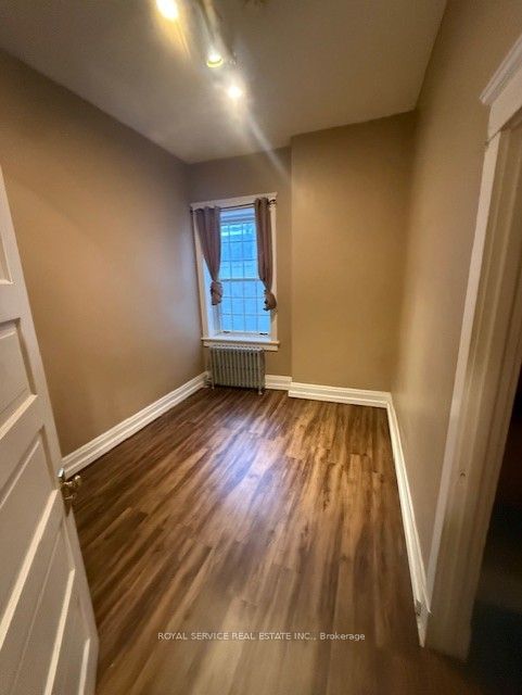 30 Walton Street Property Photo 7