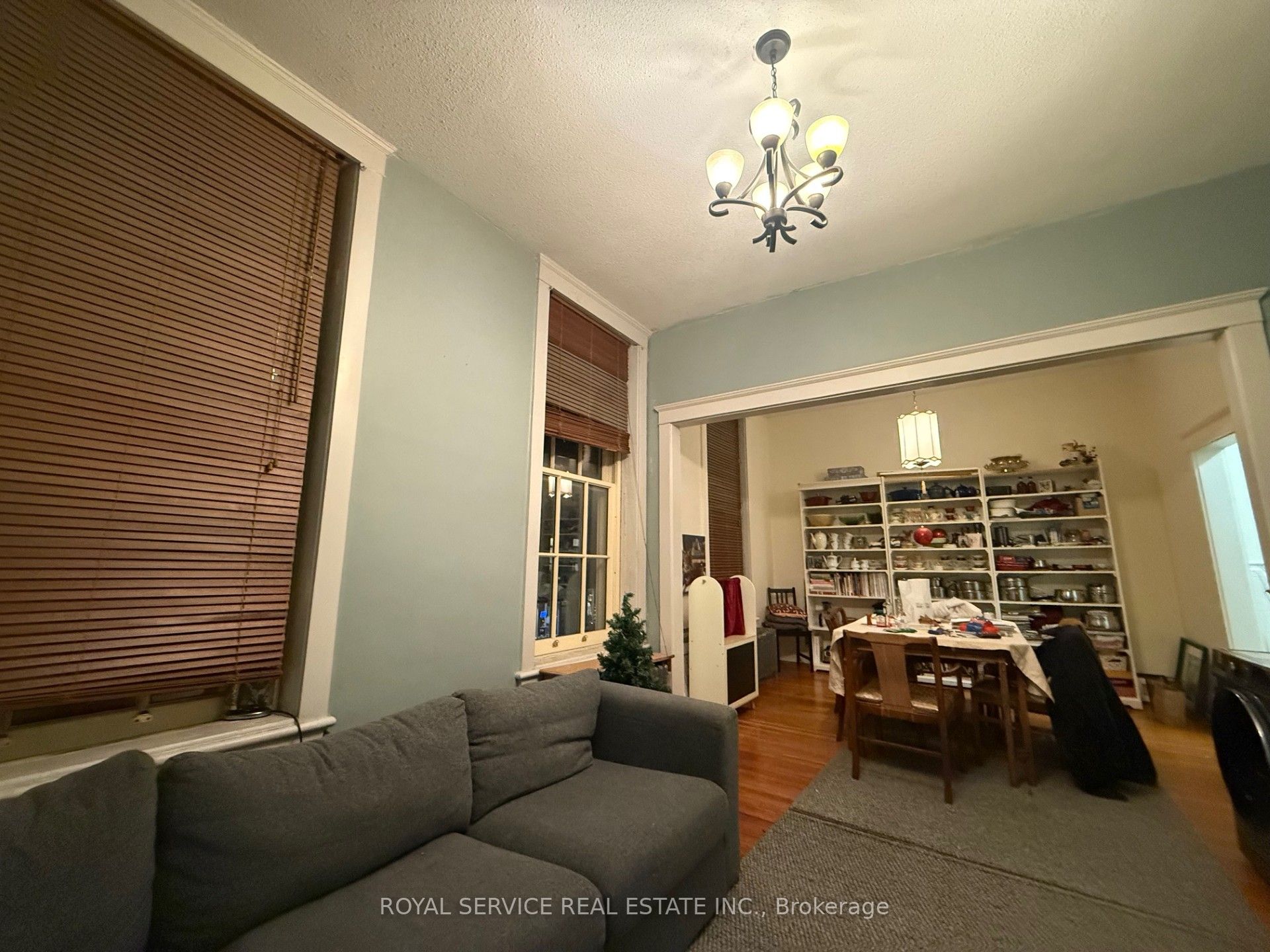 30 Walton Street Property Photo 17