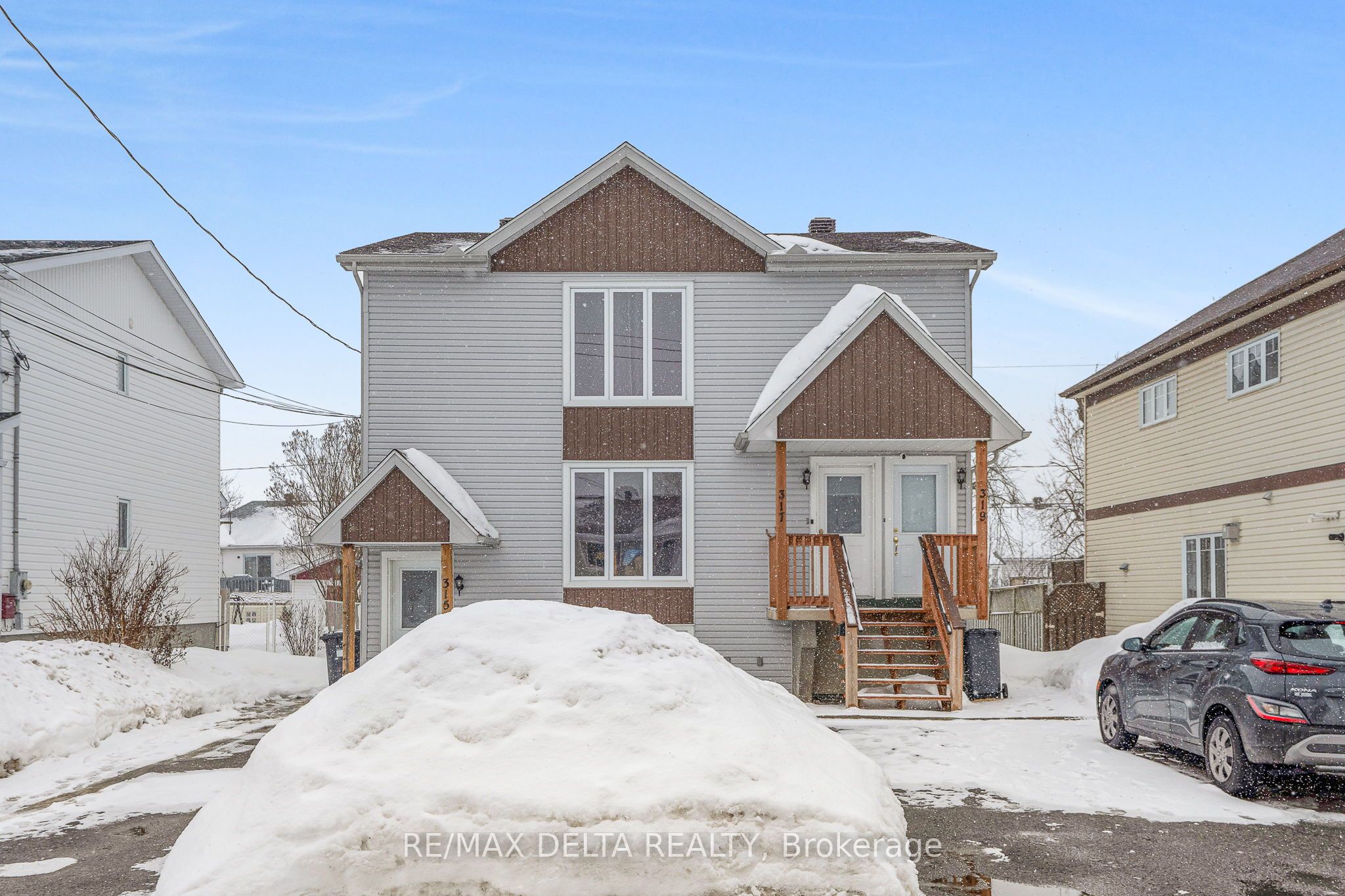 315-319 Gladstone Street Property Photo