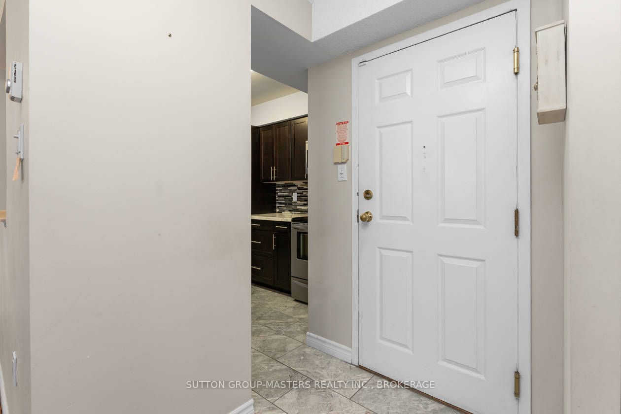 #712 - 675 Davis Drive Property Photo 5