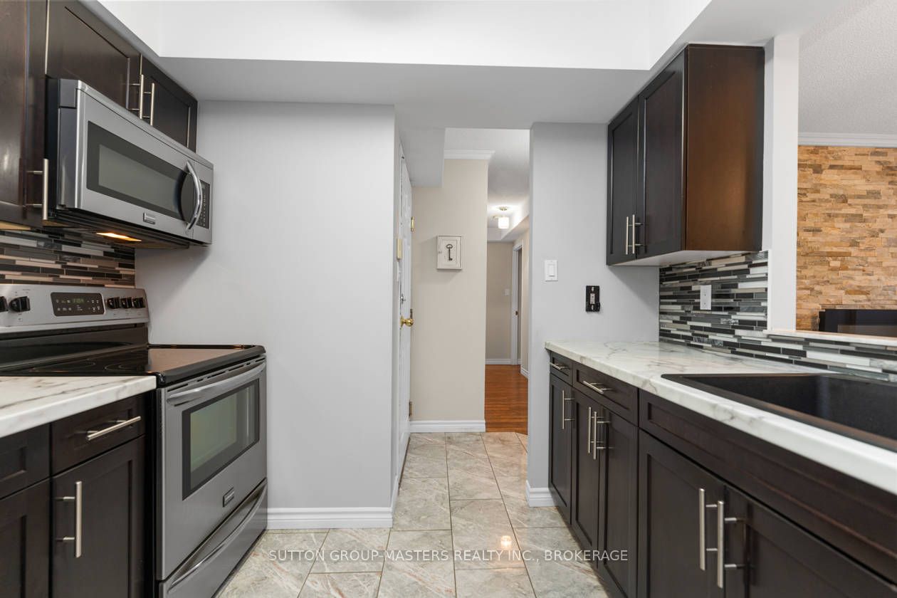 #712 - 675 Davis Drive Property Photo 7