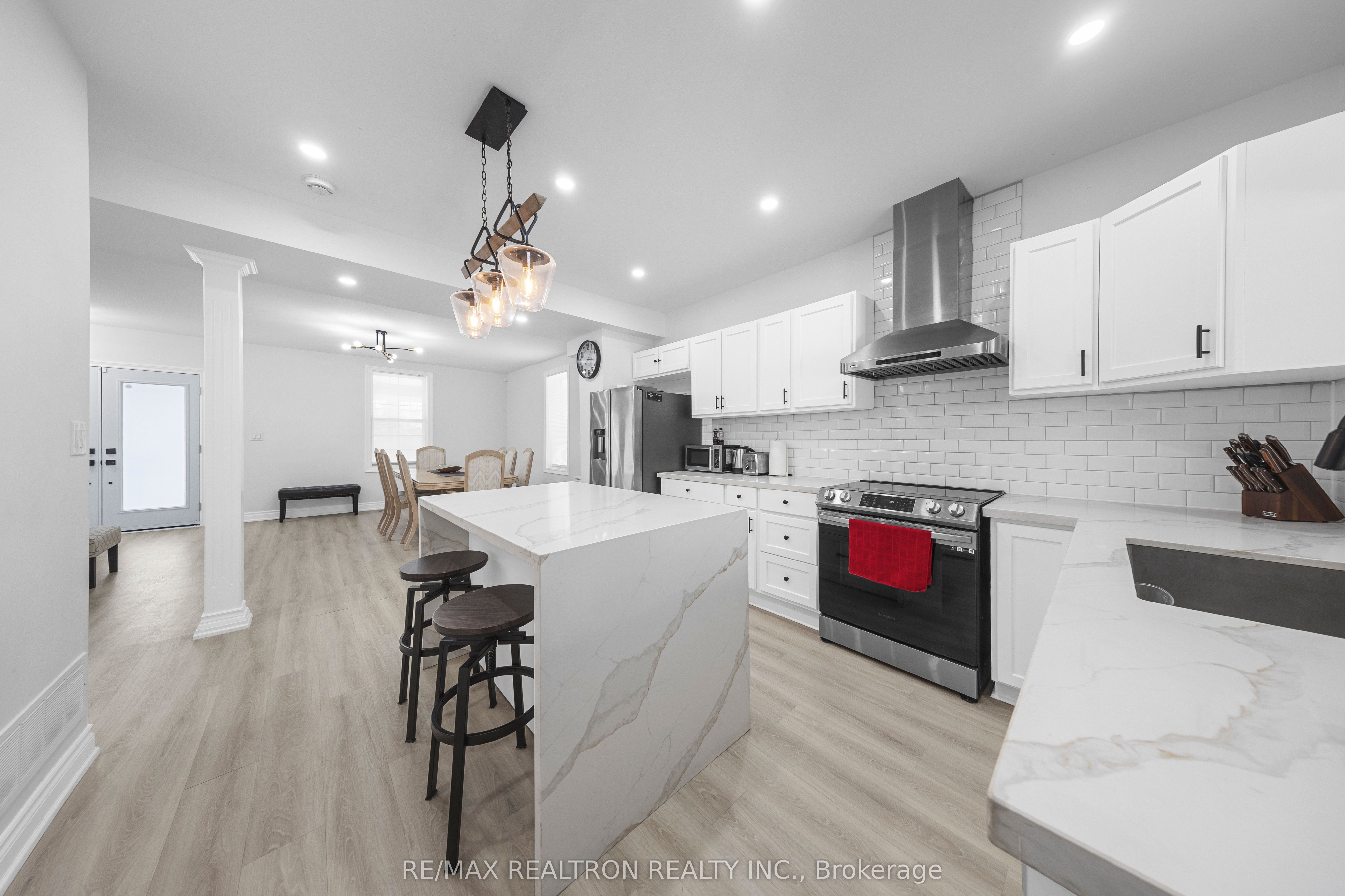 28 North Trent Street Property Photo 3