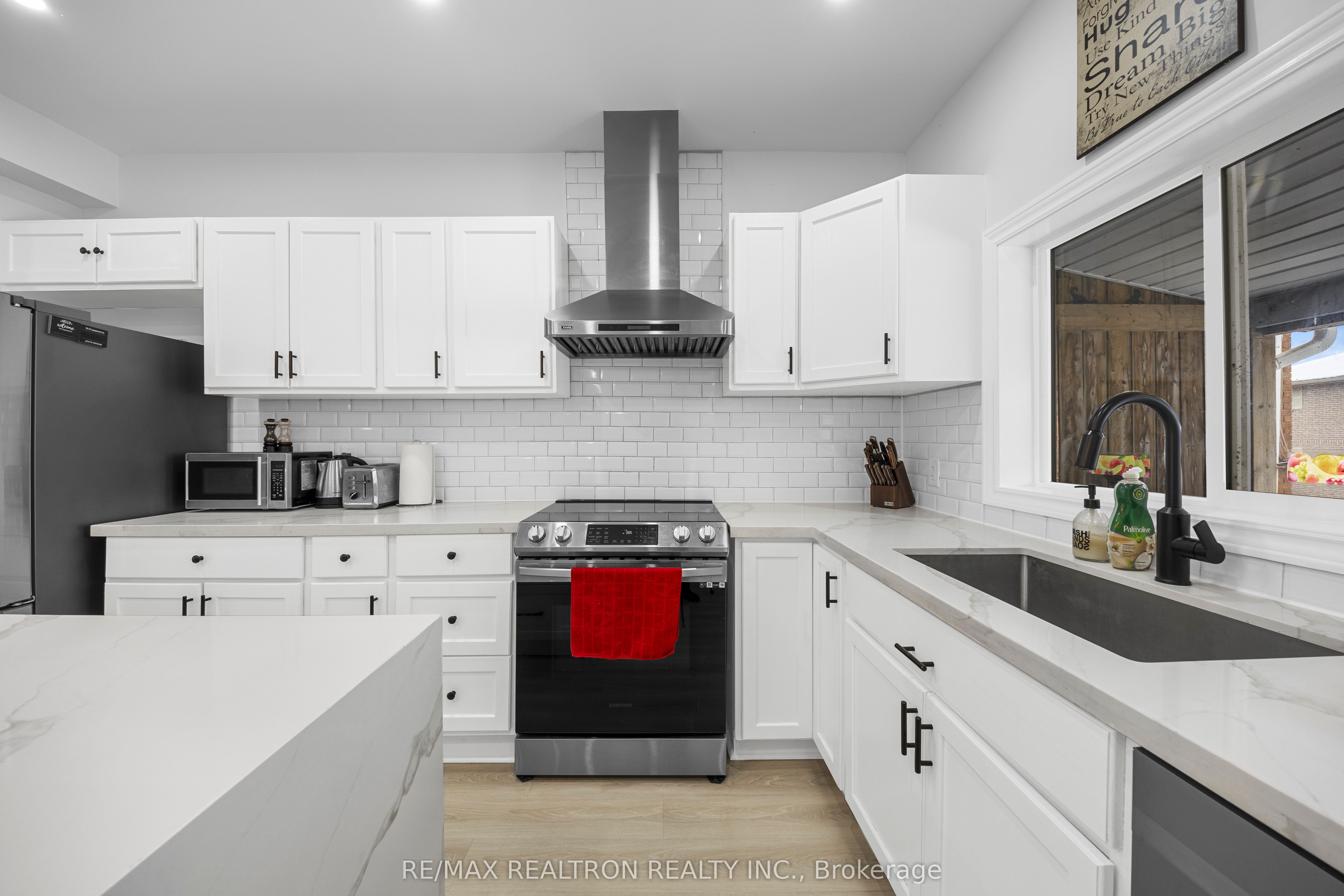 28 North Trent Street Property Photo 5