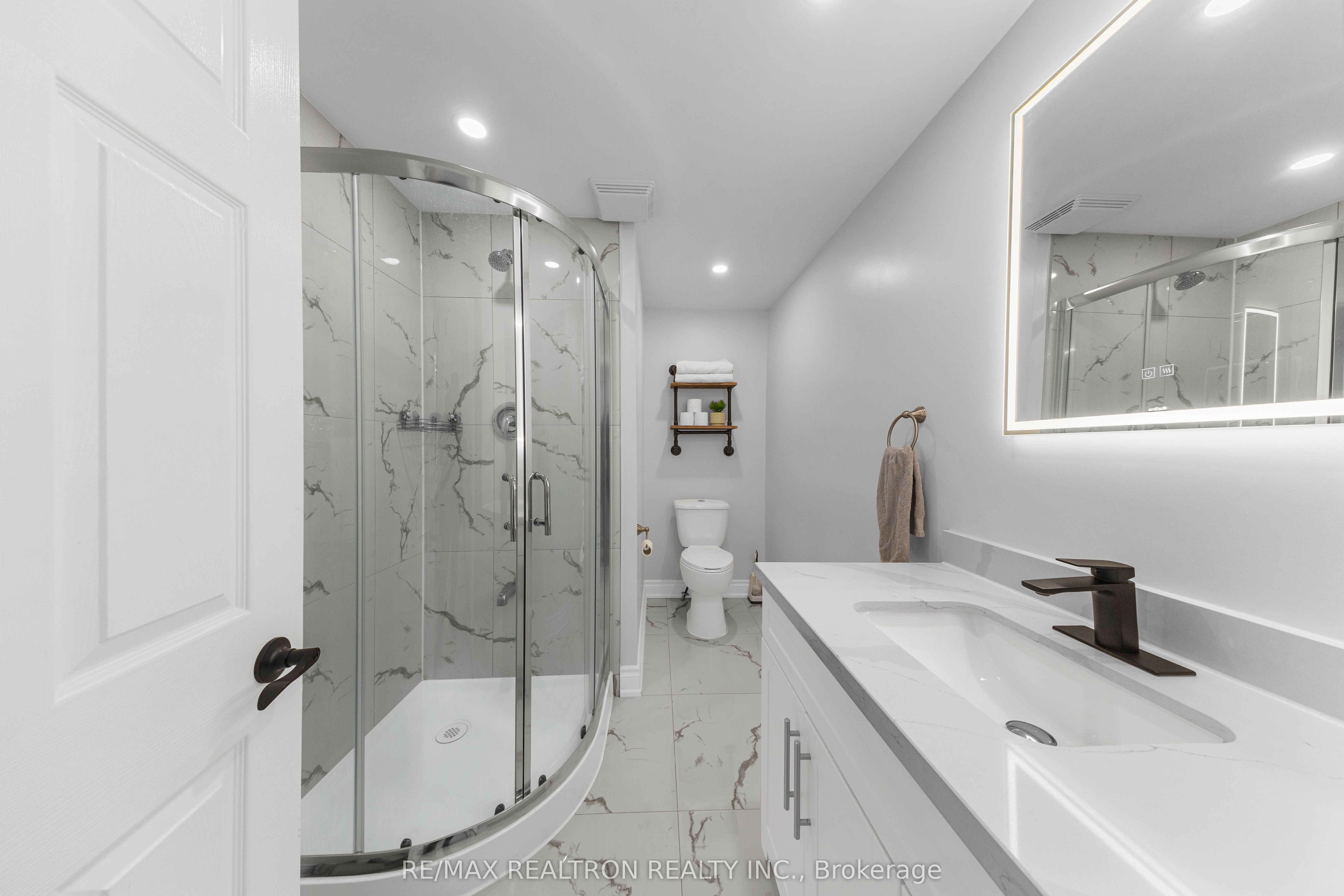 28 North Trent Street Property Photo 11
