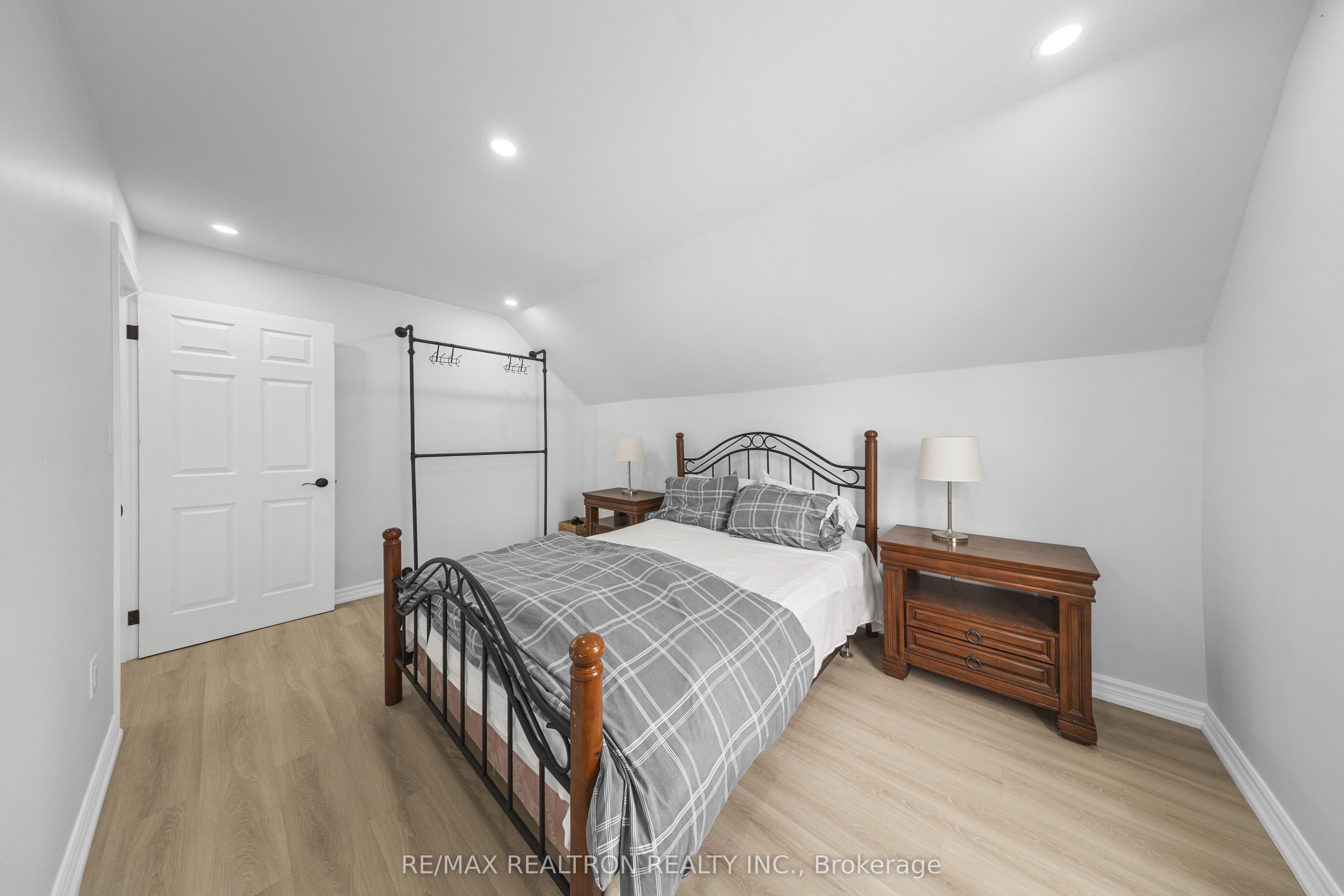 28 North Trent Street Property Photo 19