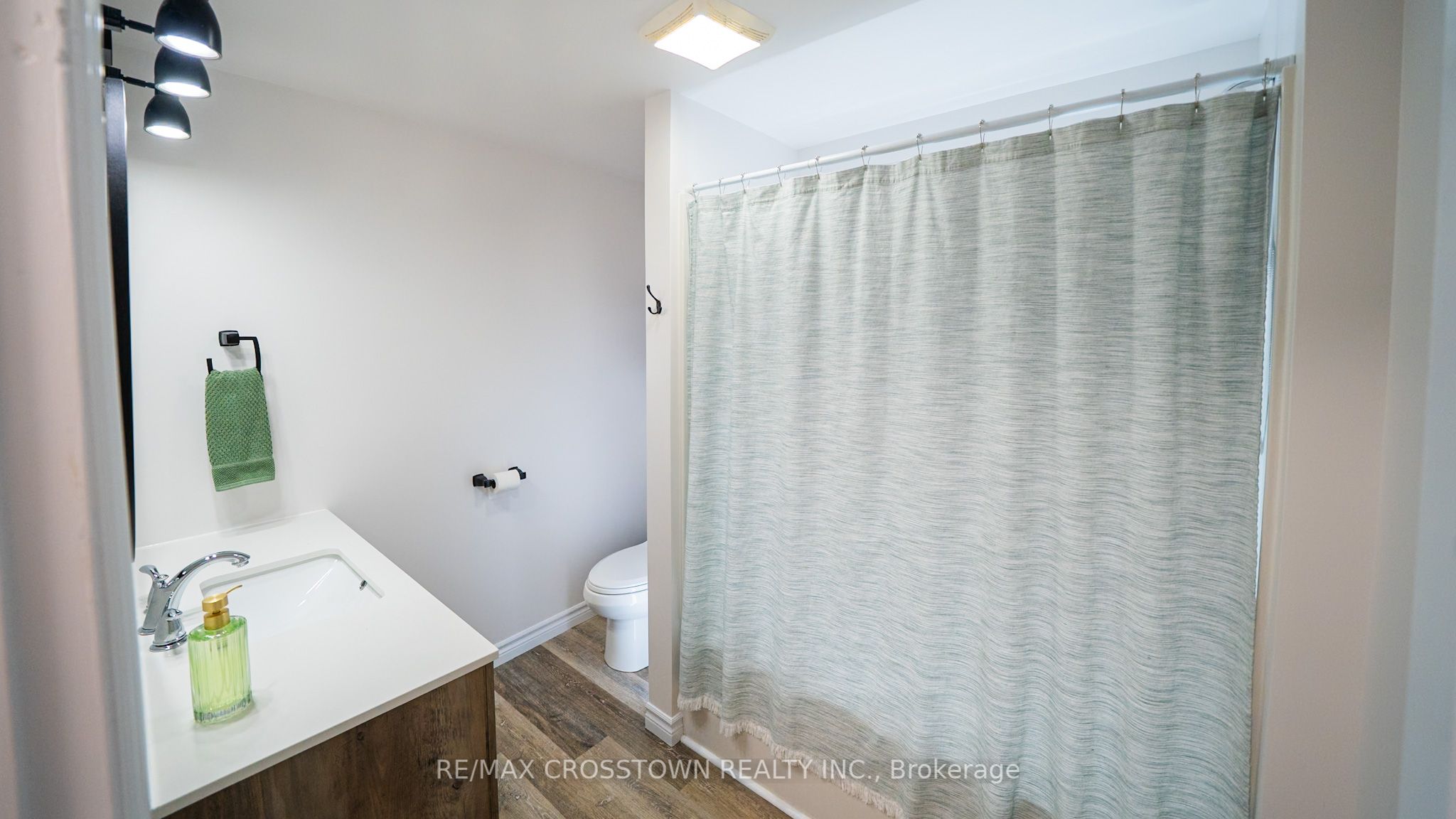 168 Victoria Street Property Photo 8