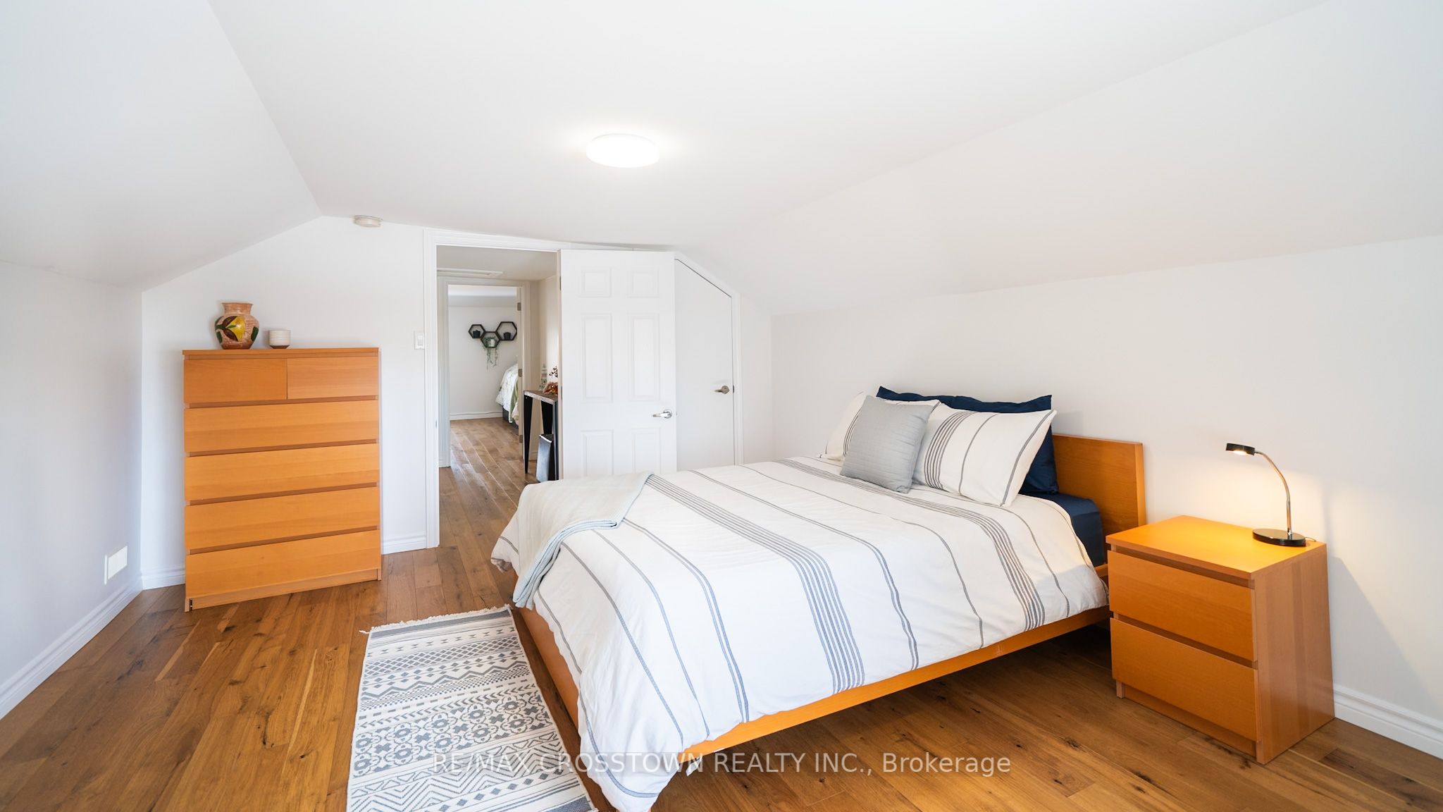 168 Victoria Street Property Photo 12