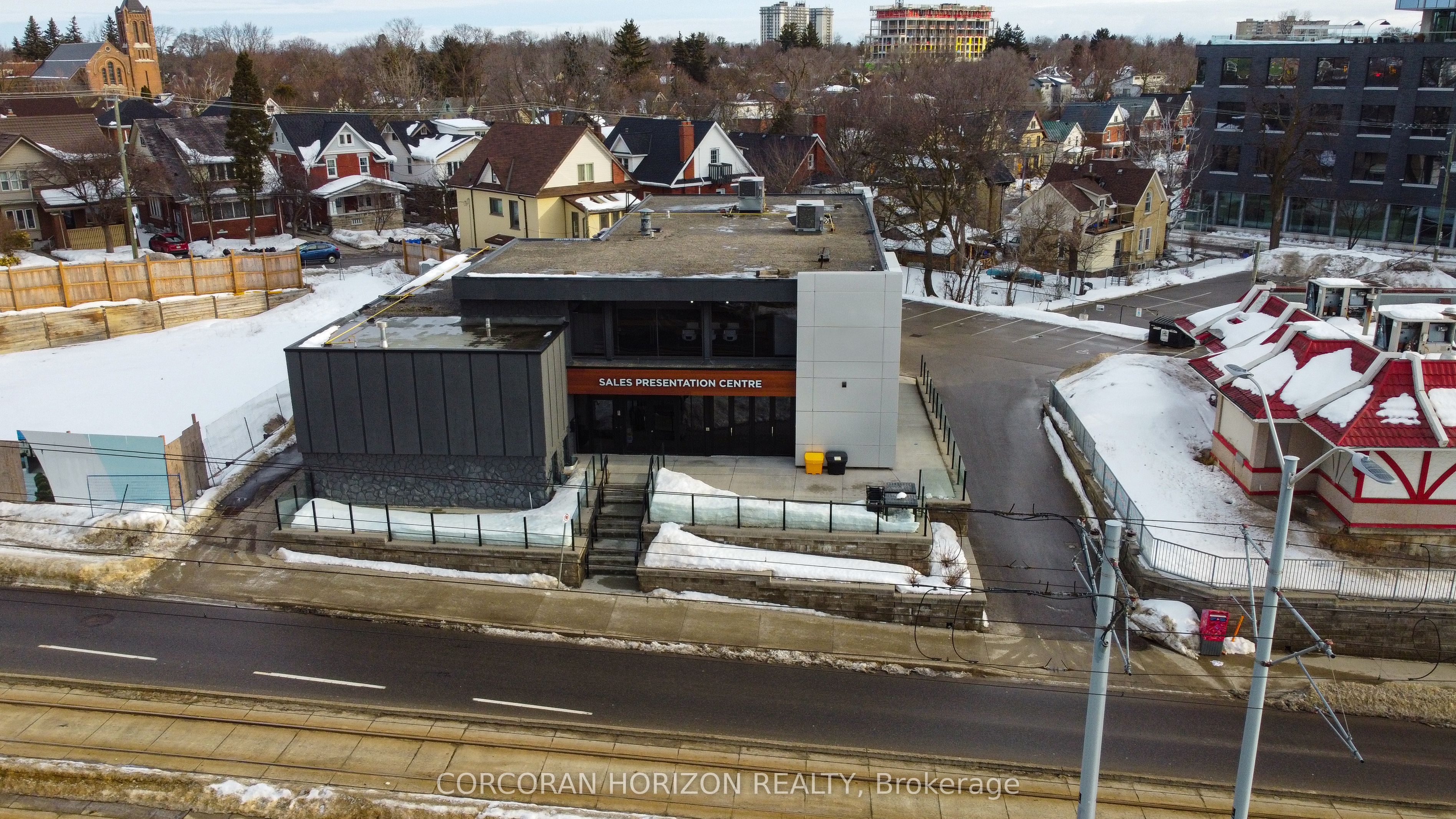 618 King Street Property Photo 2
