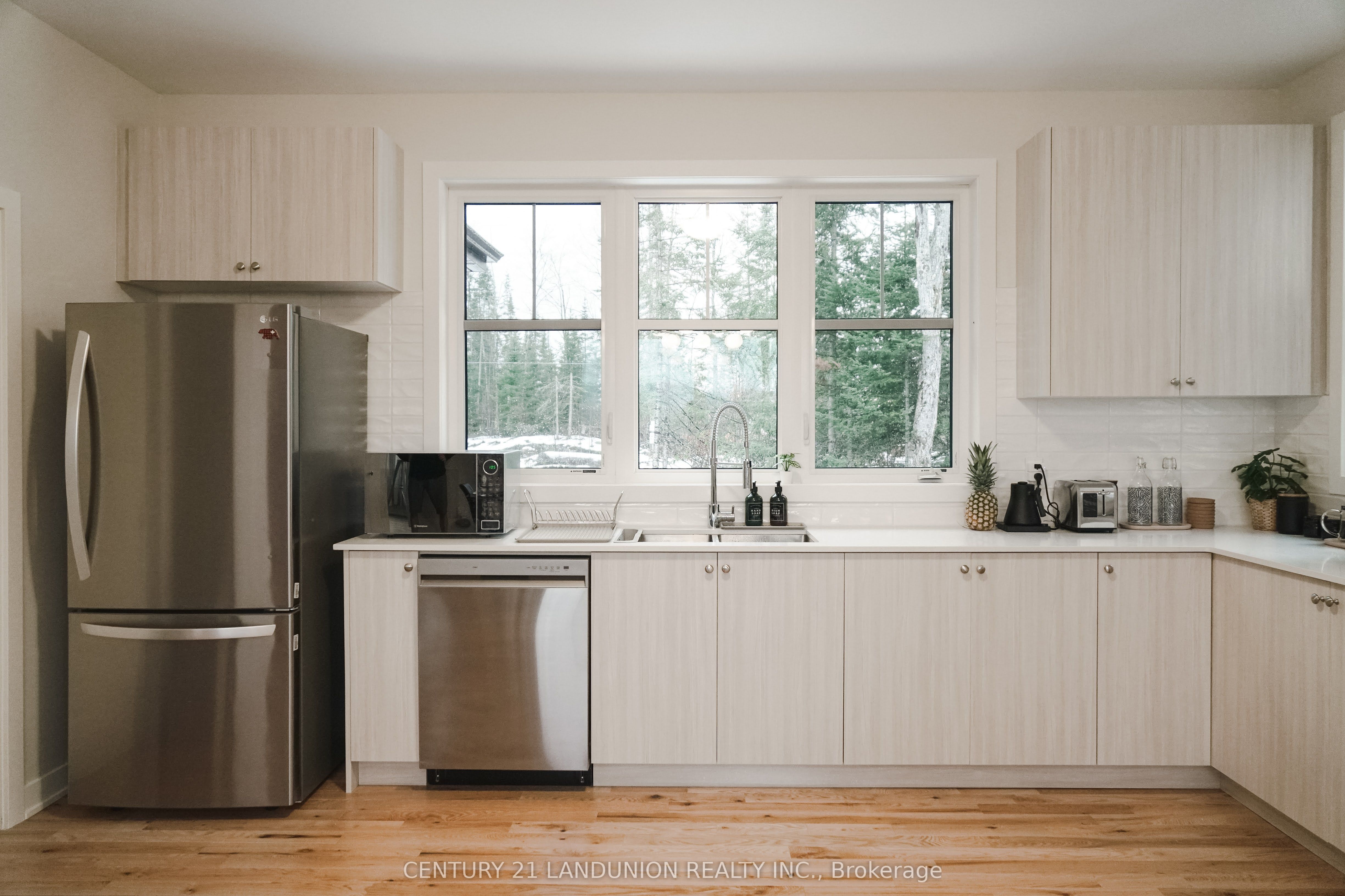#21 - 1014 Ridgeline Drive Property Photo 11