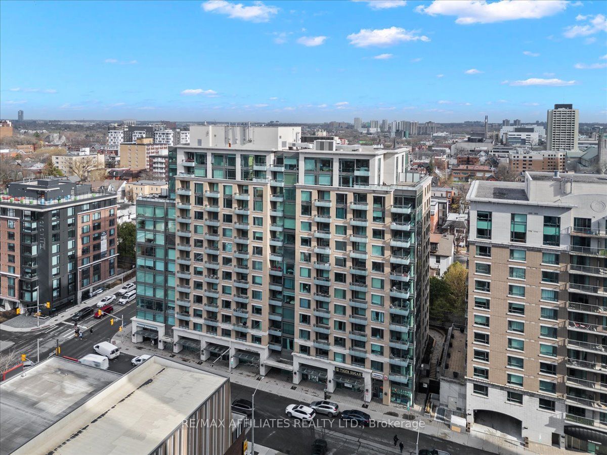 #303 - 238 Besserer Street Property Photo