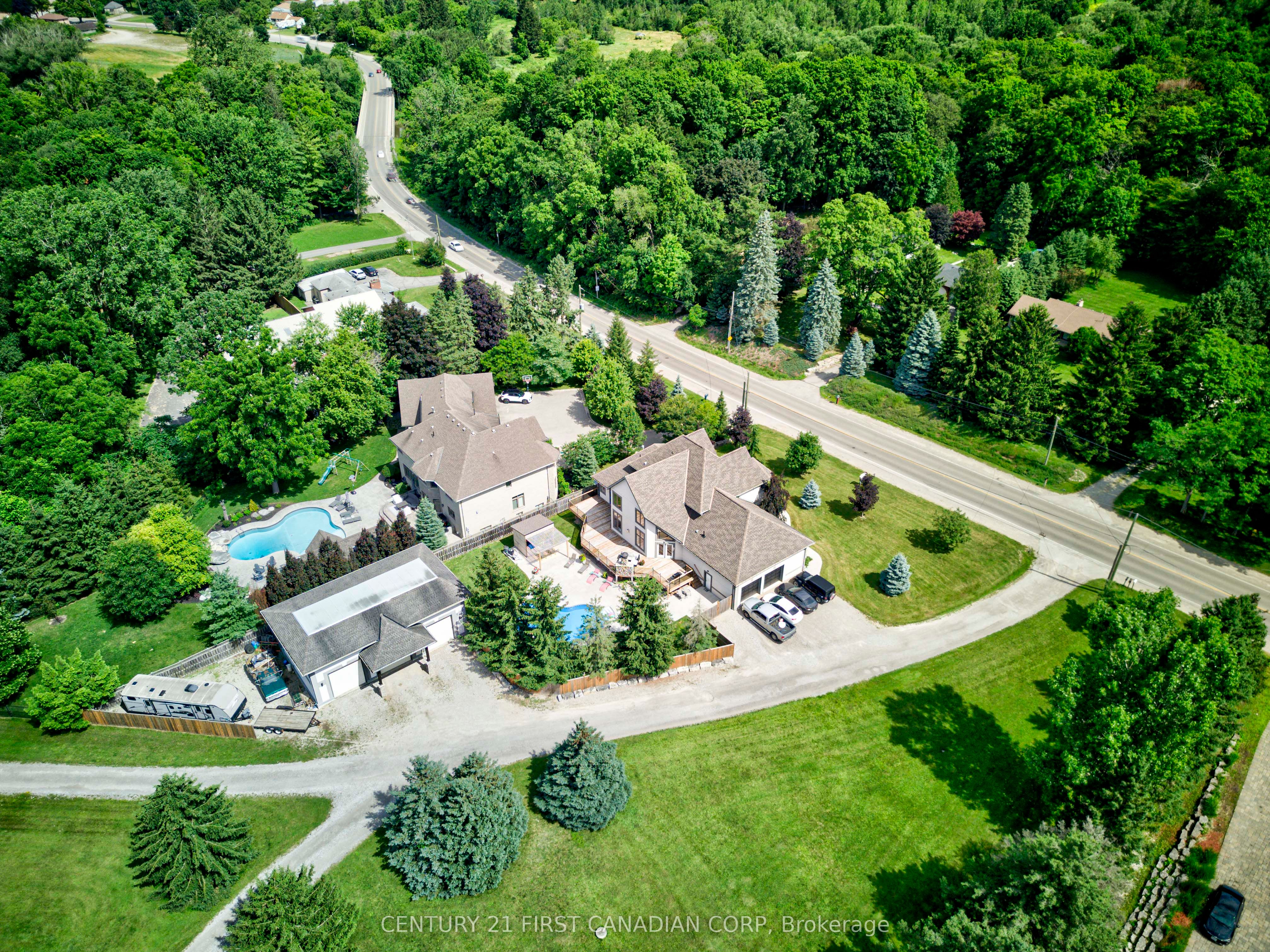 1659 Hamilton Road Property Photo 4