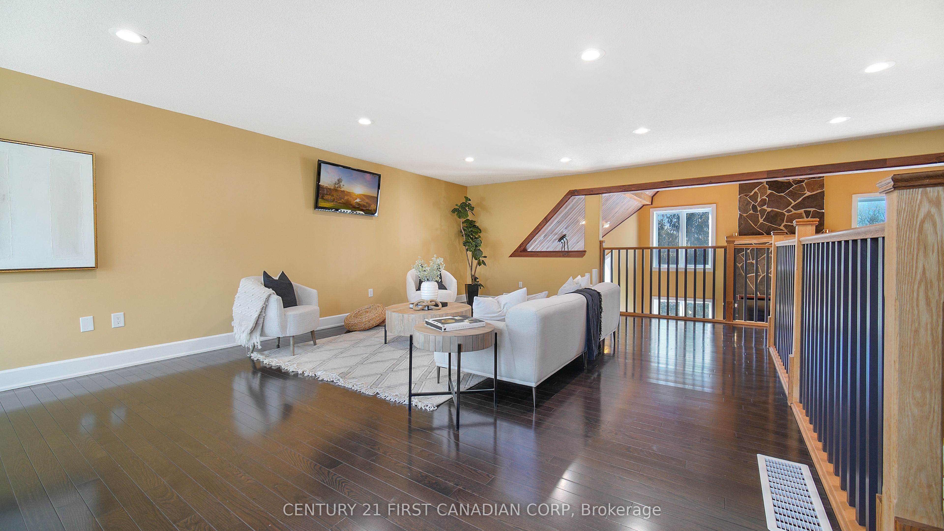 1659 Hamilton Road Property Photo 24