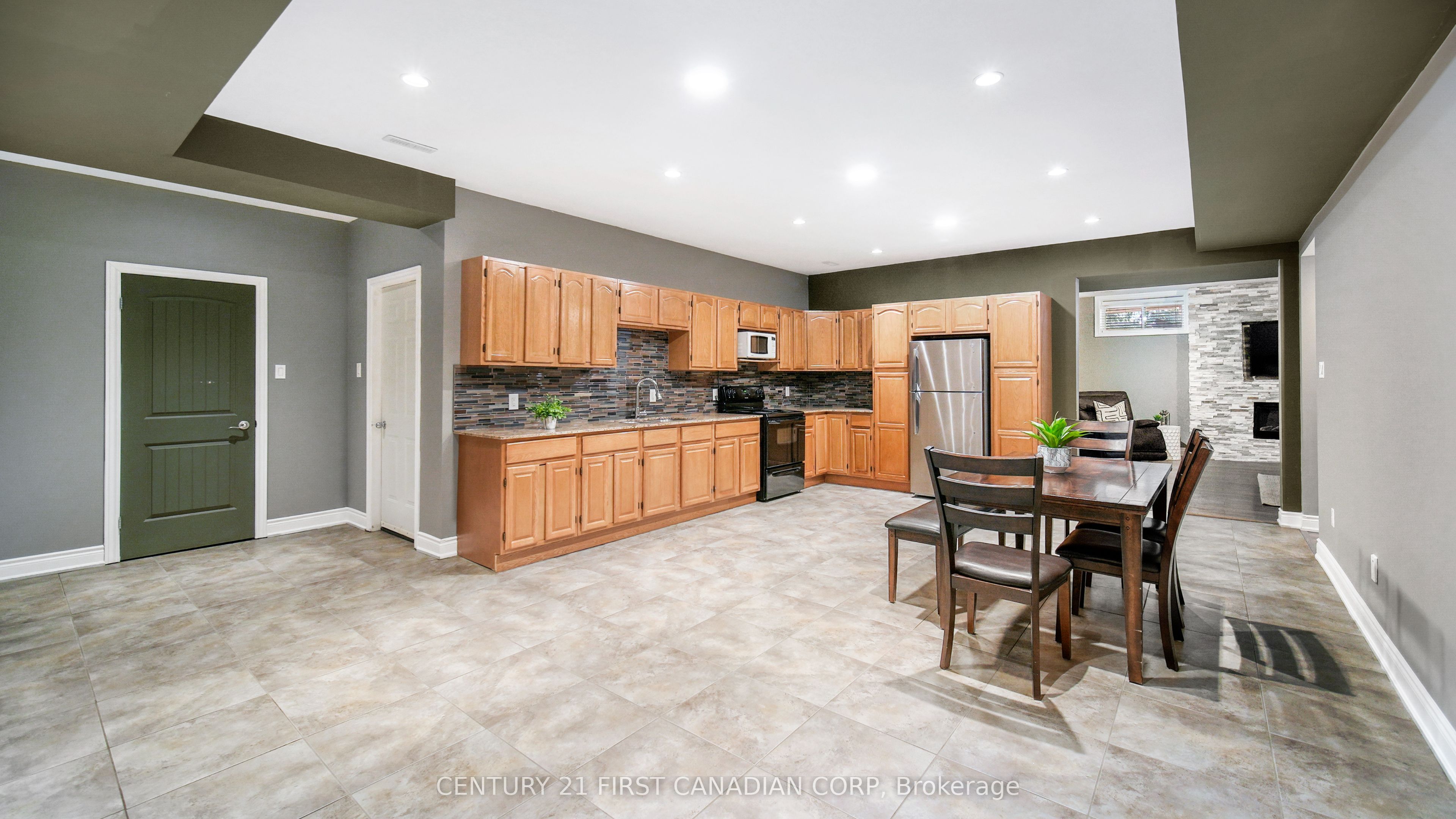 1659 Hamilton Road Property Photo 36