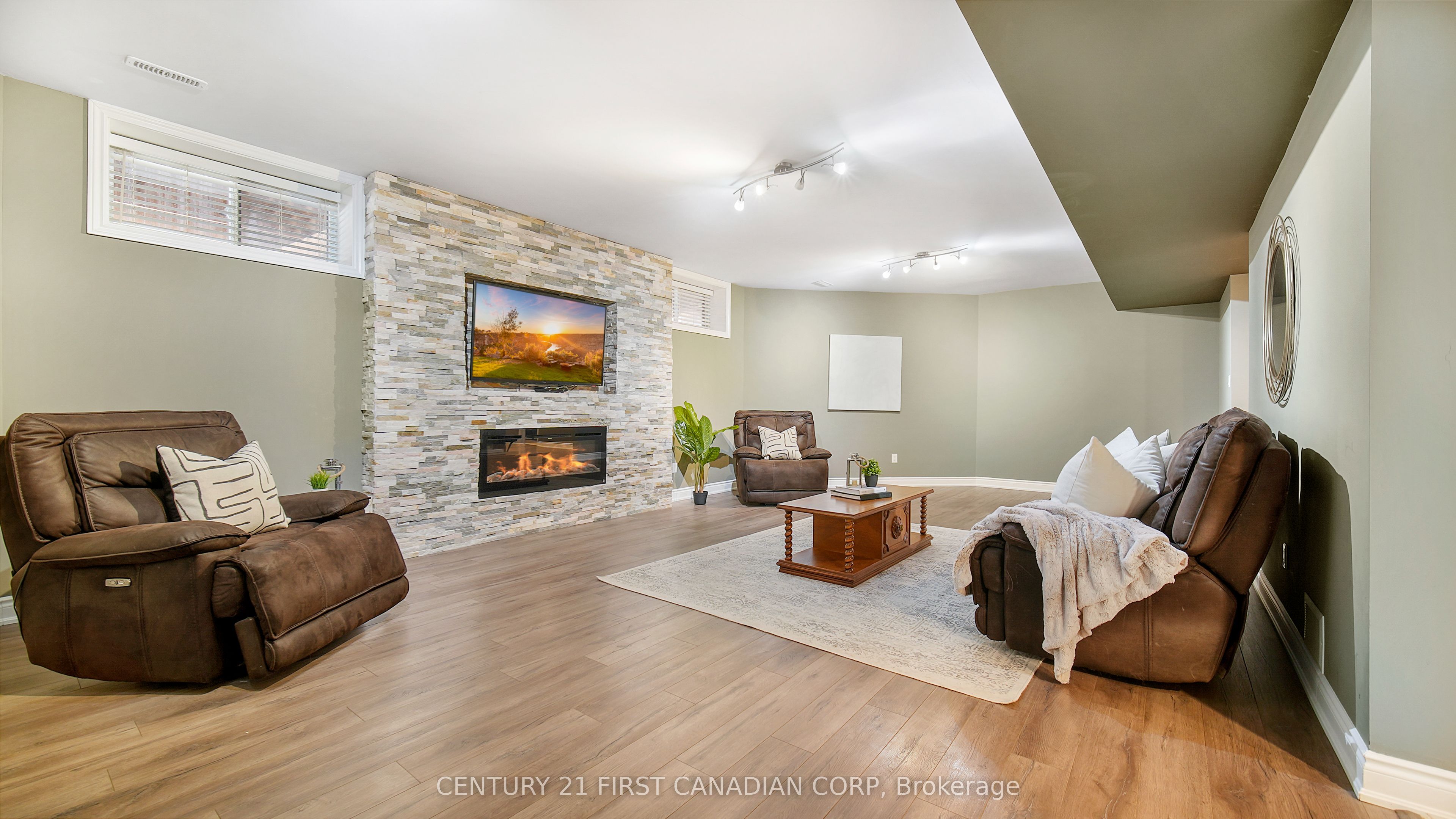 1659 Hamilton Road Property Photo 43