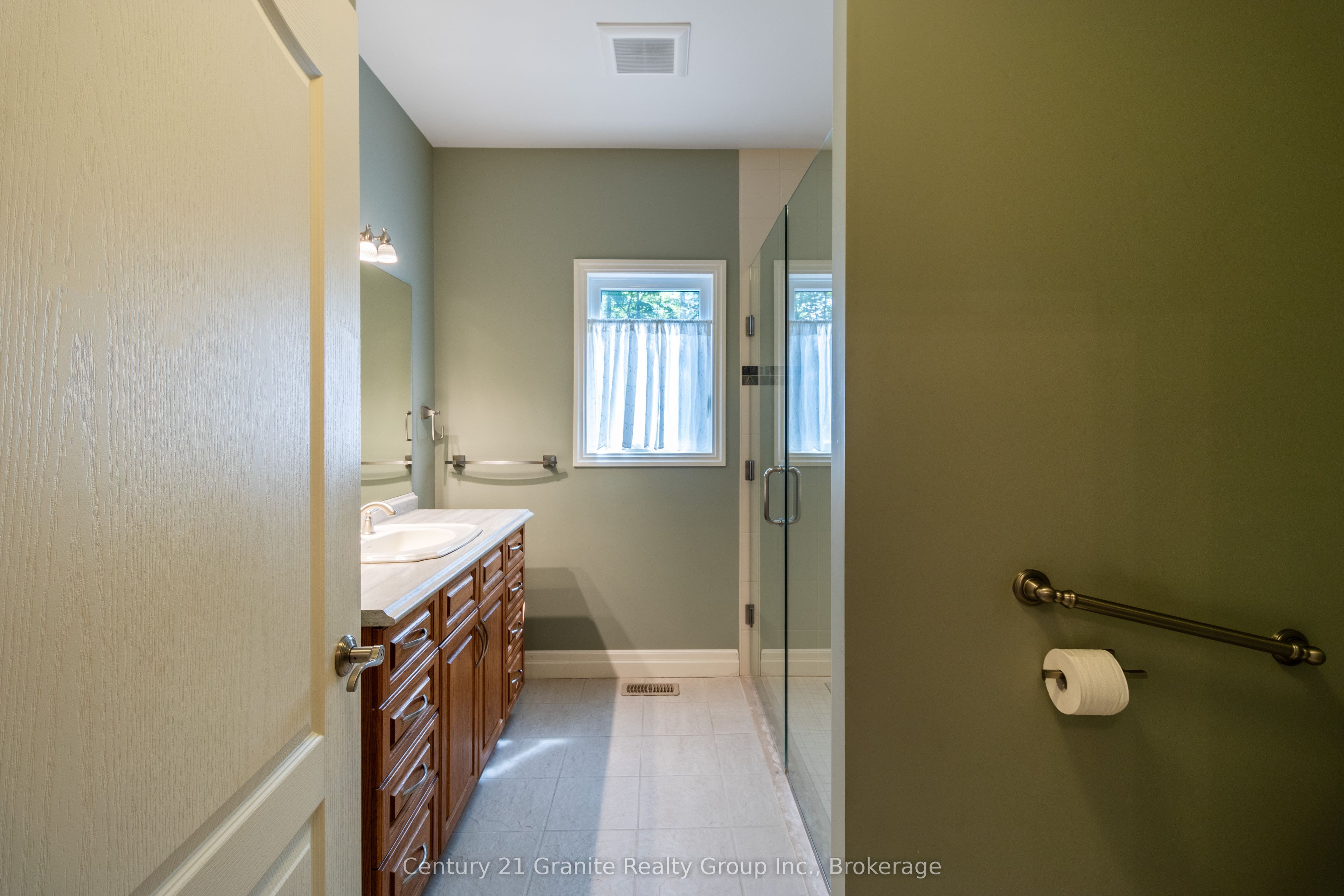 16455 Highway 35 Property Photo 15