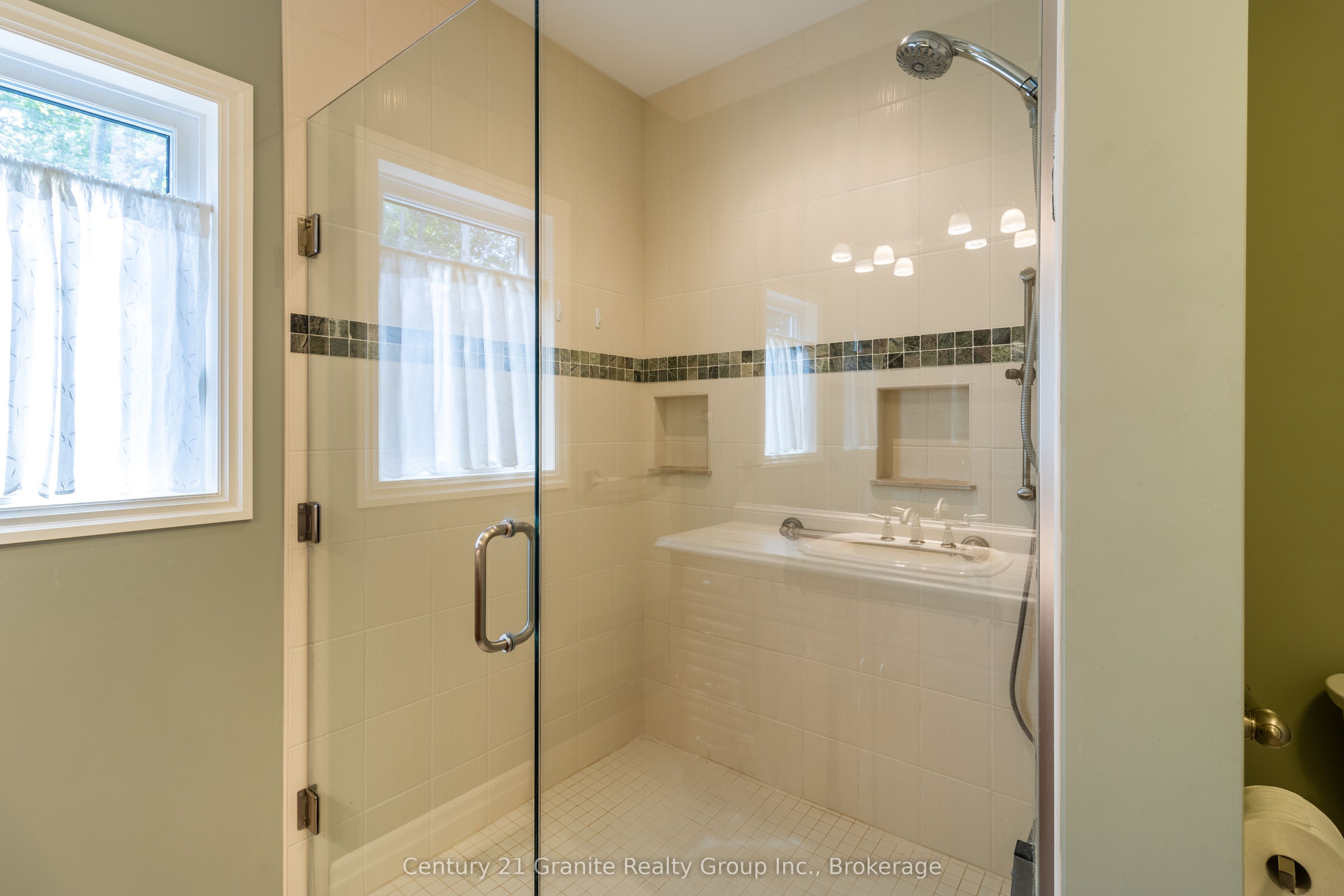 16455 Highway 35 Property Photo 17