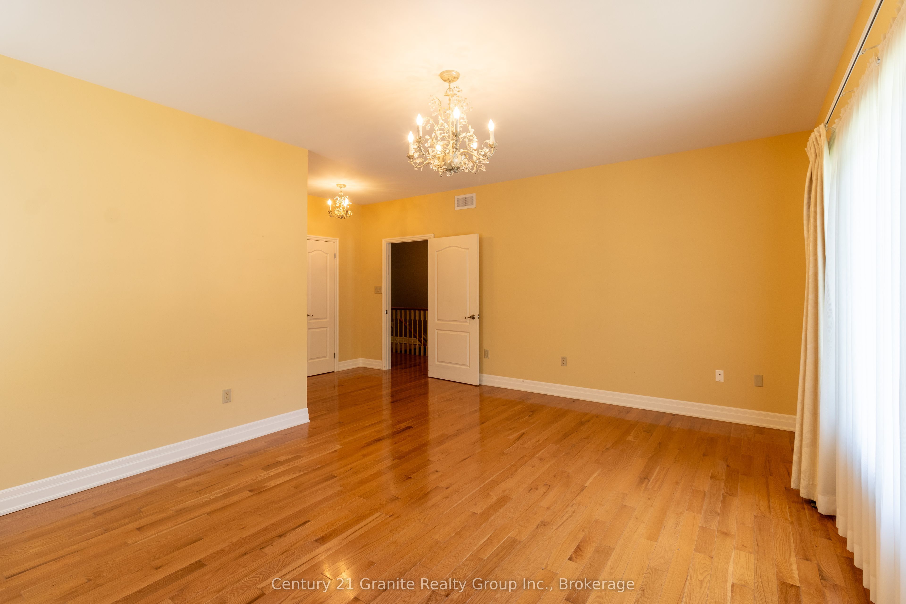 16455 Highway 35 Property Photo 18