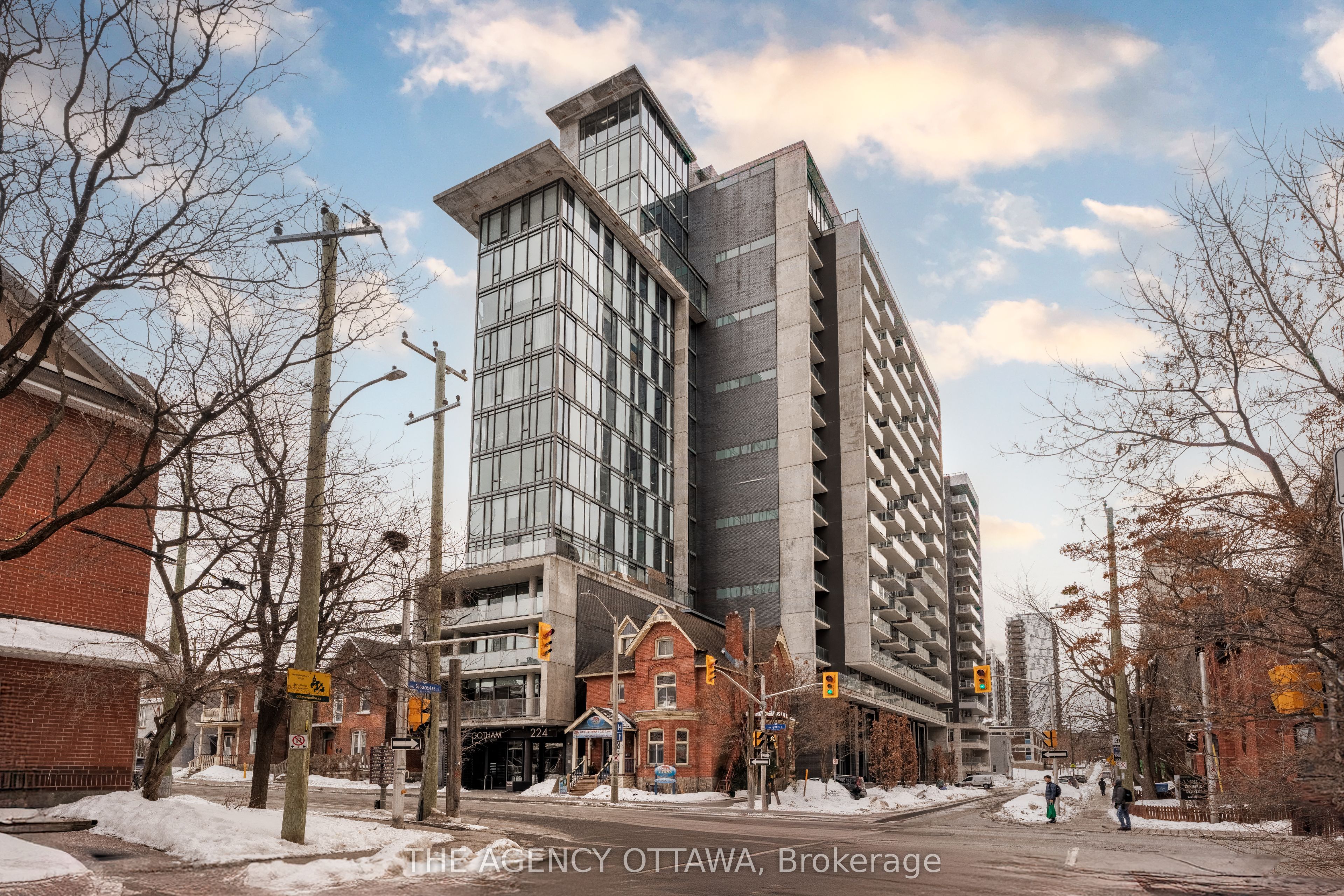 #907 - 224 Lyon Street Property Photo