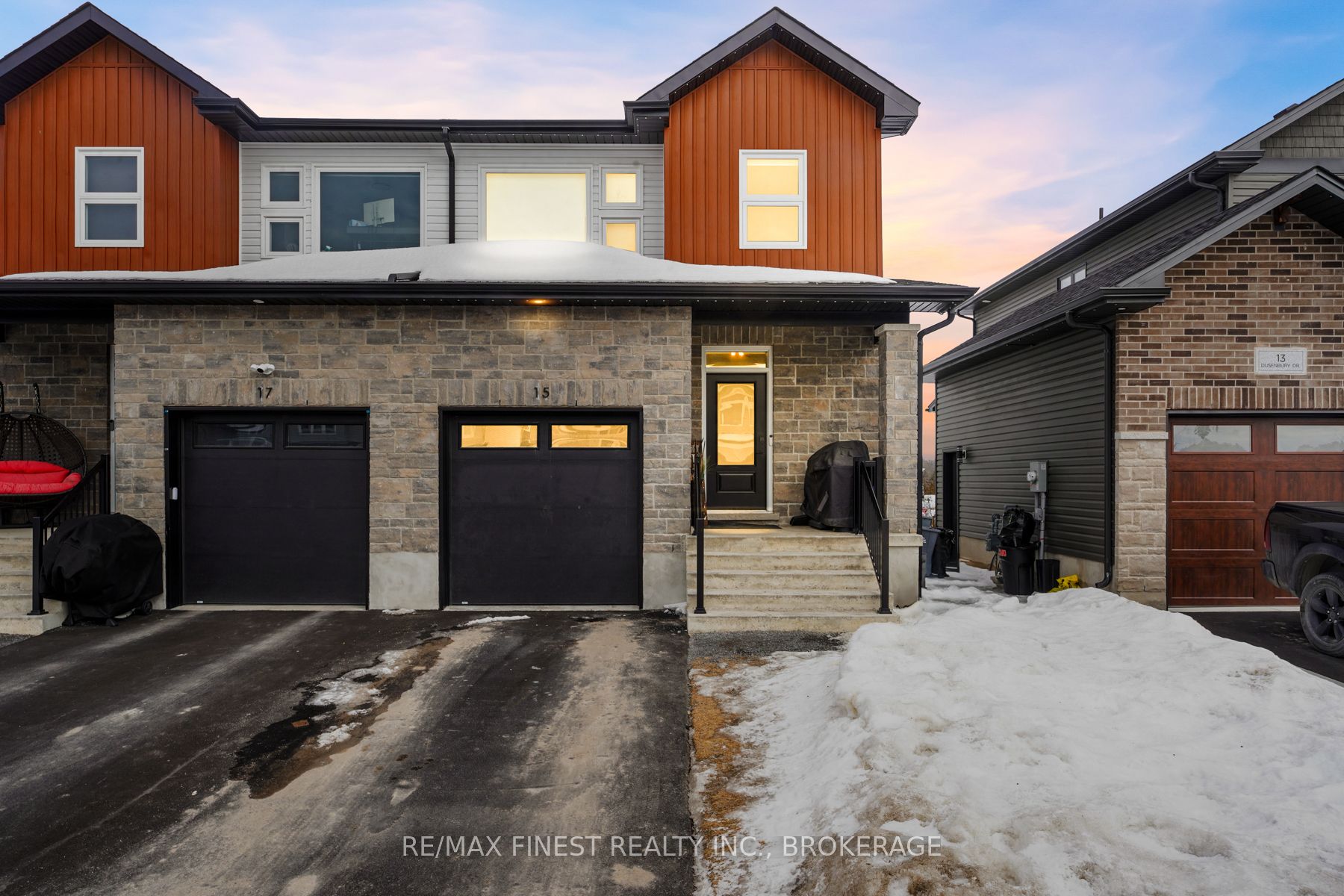 15 Dusenbury Drive Property Photo