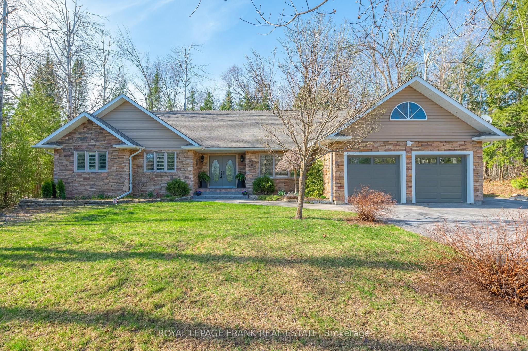 38 Sumcot Drive Property Photo