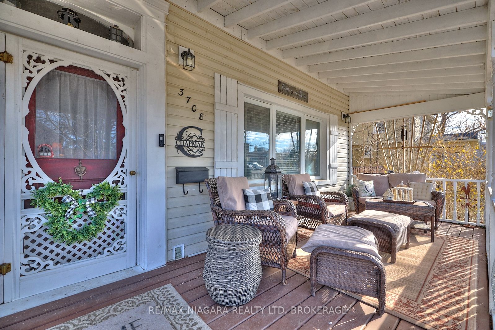 3708 Highland Drive Property Photo 1