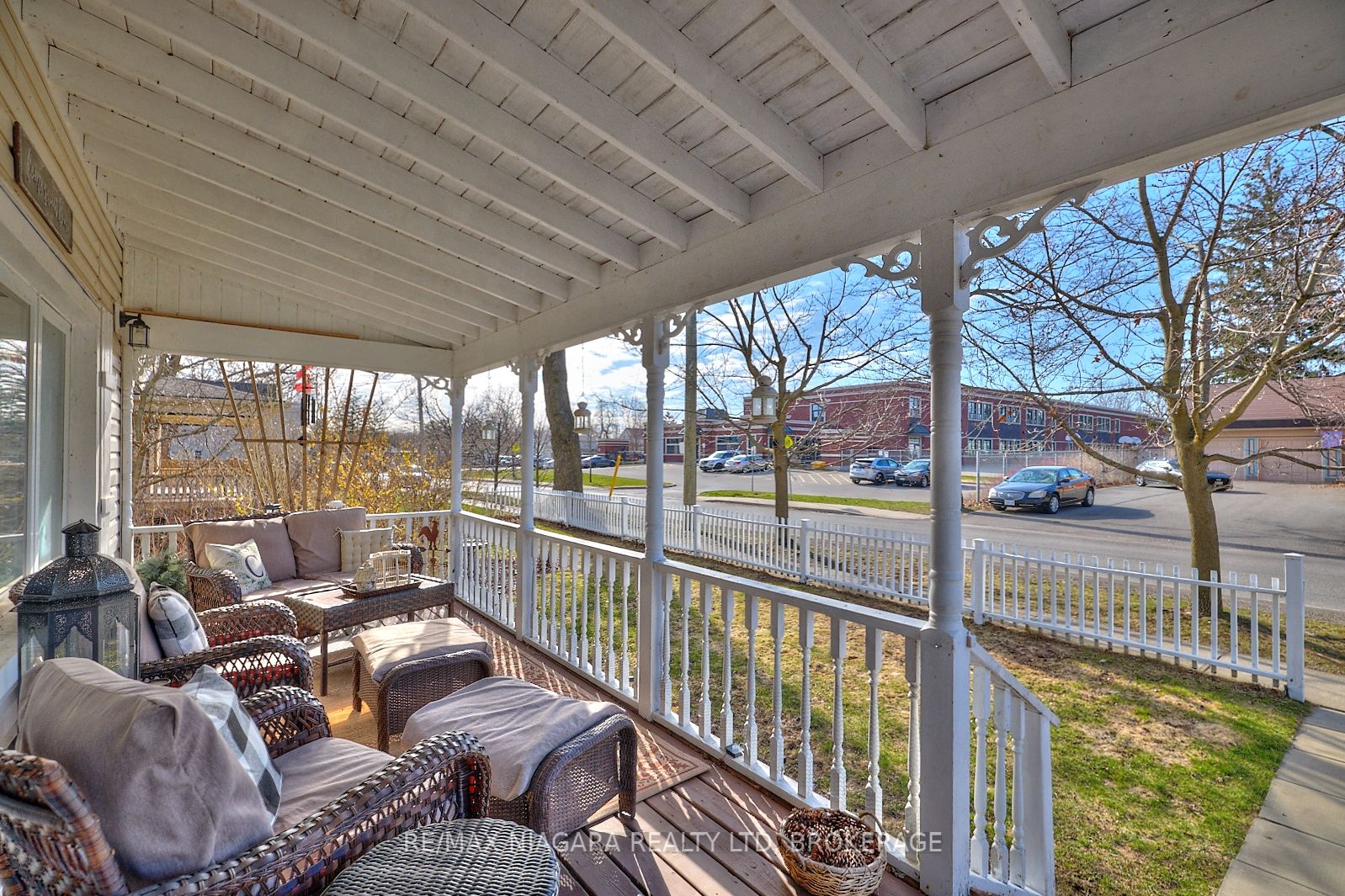 3708 Highland Drive Property Photo 8
