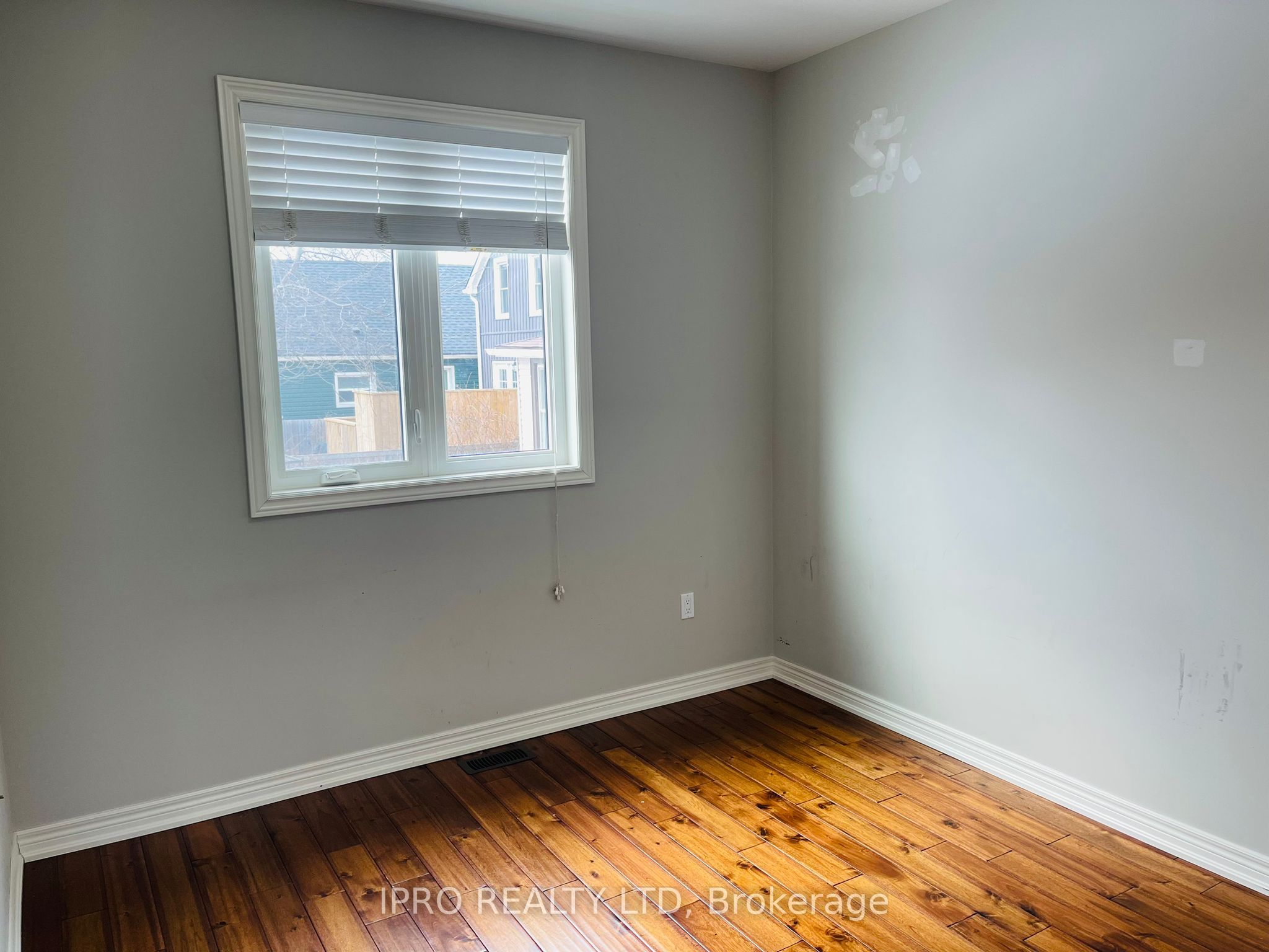 22 Elm Street Property Photo 7