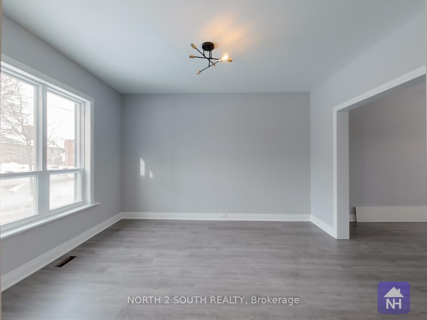 190 Stewart Street Property Photo 2
