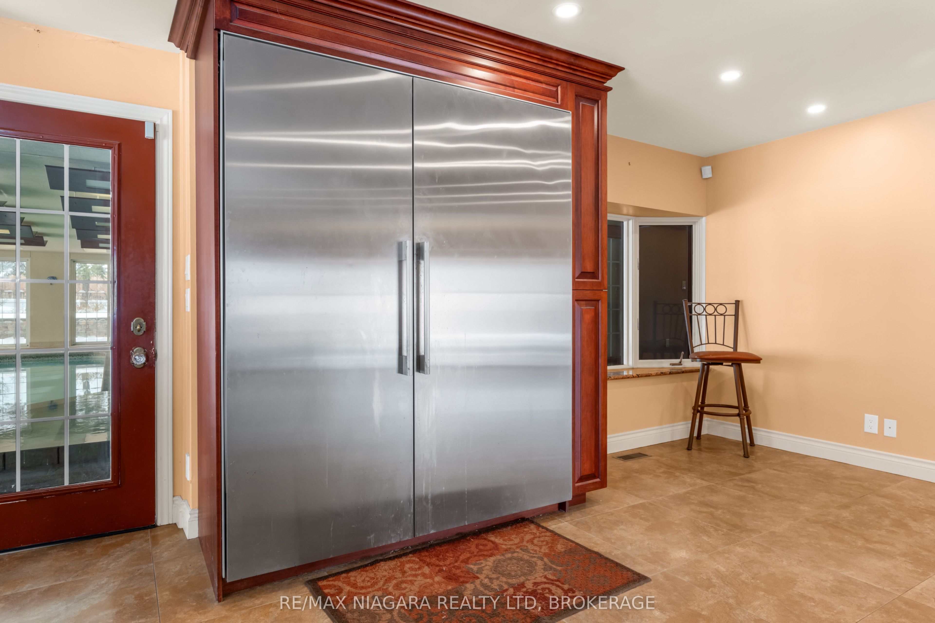 4850 Hillside Drive Property Photo 15