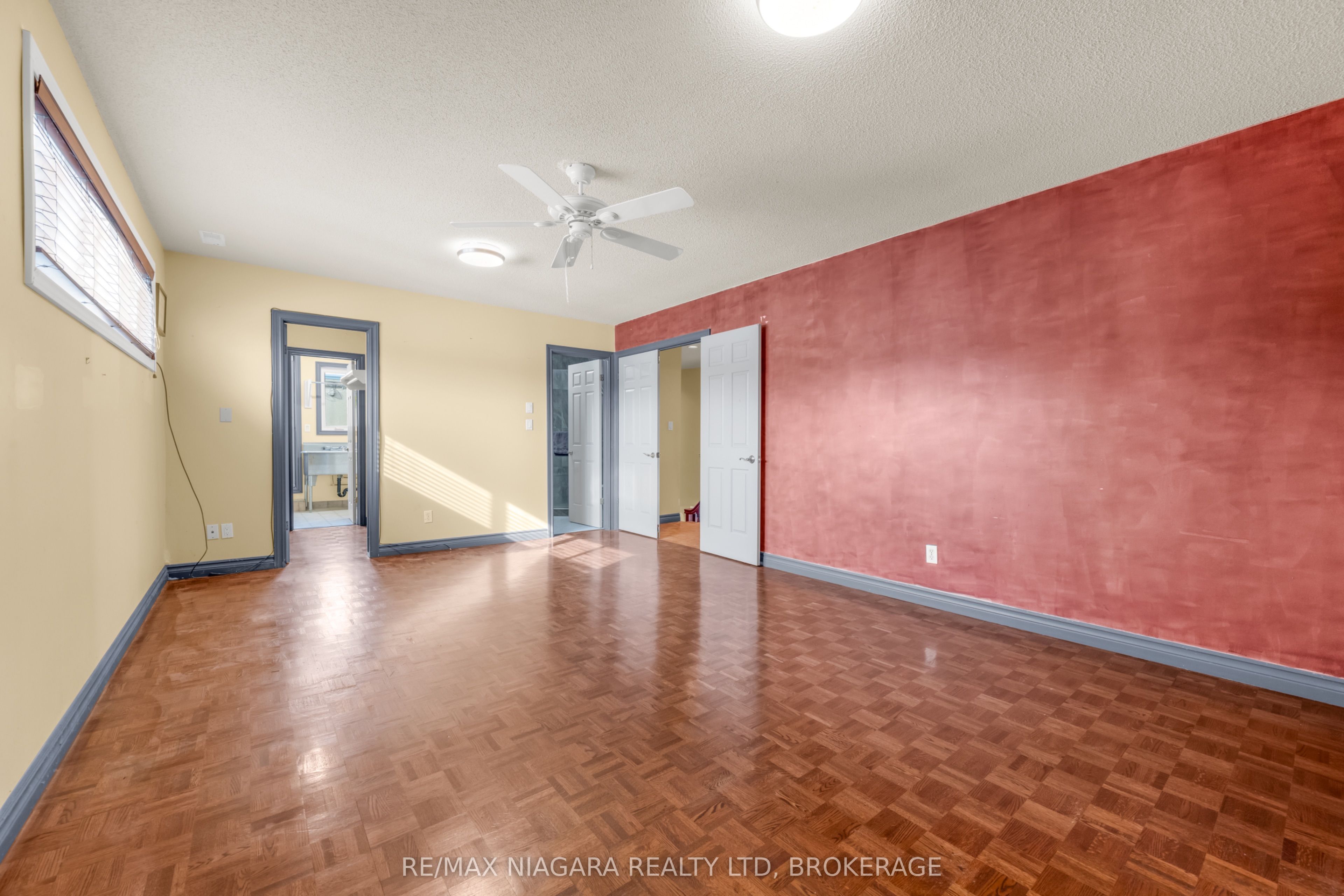 4850 Hillside Drive Property Photo 30