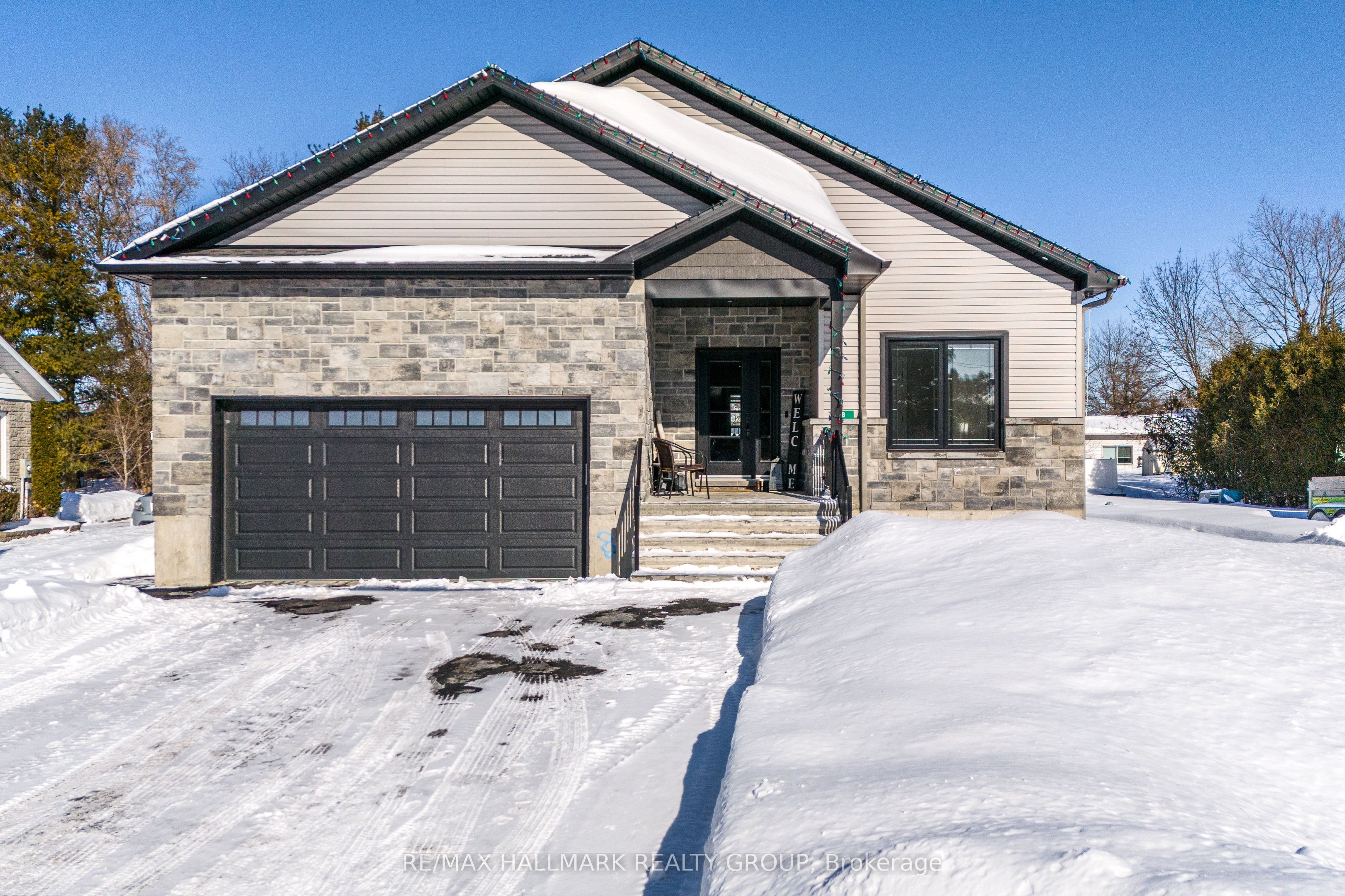 8 Champagne Extension Street Property Photo