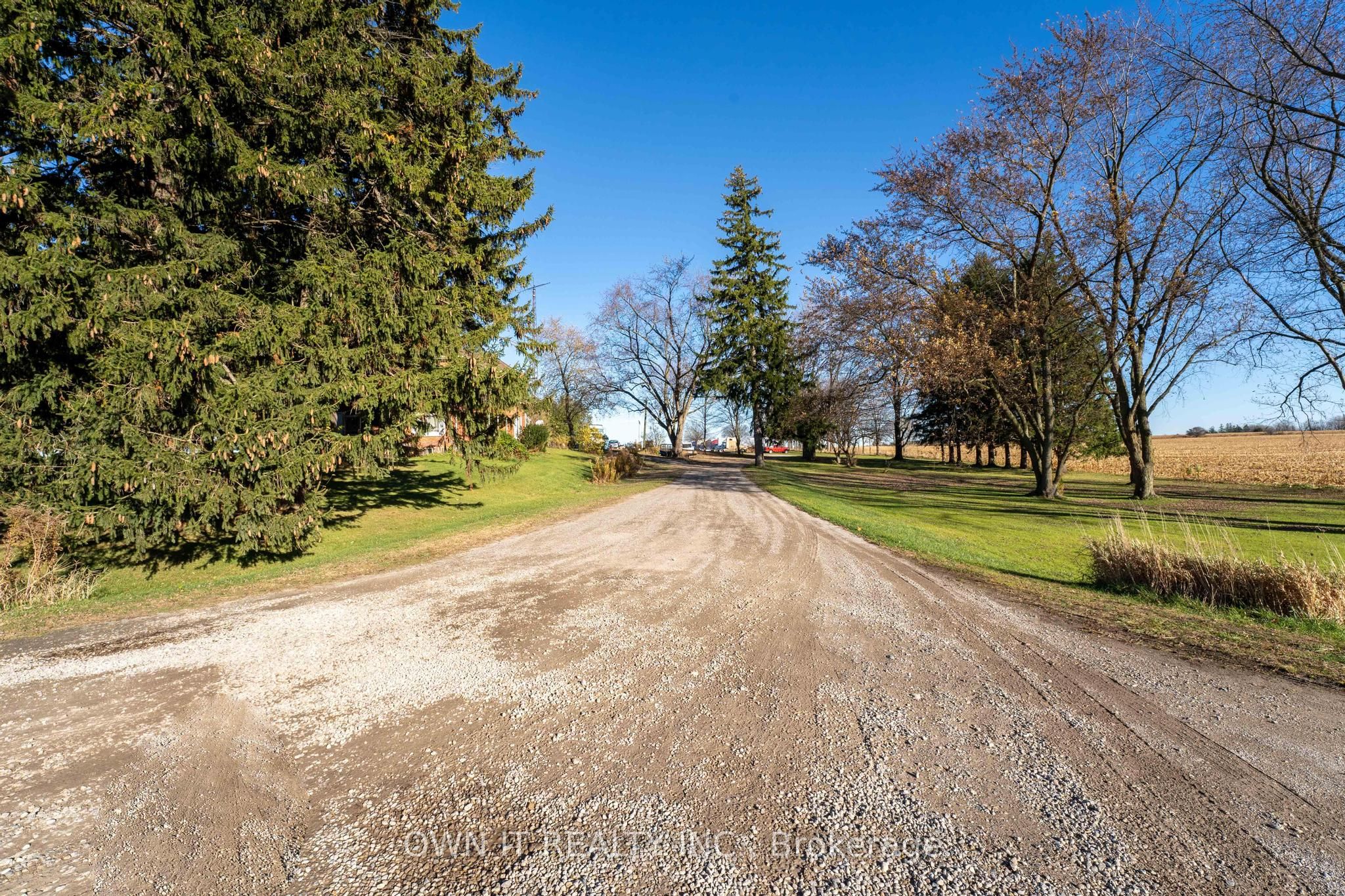 594440 59 Highway S Property Photo 22