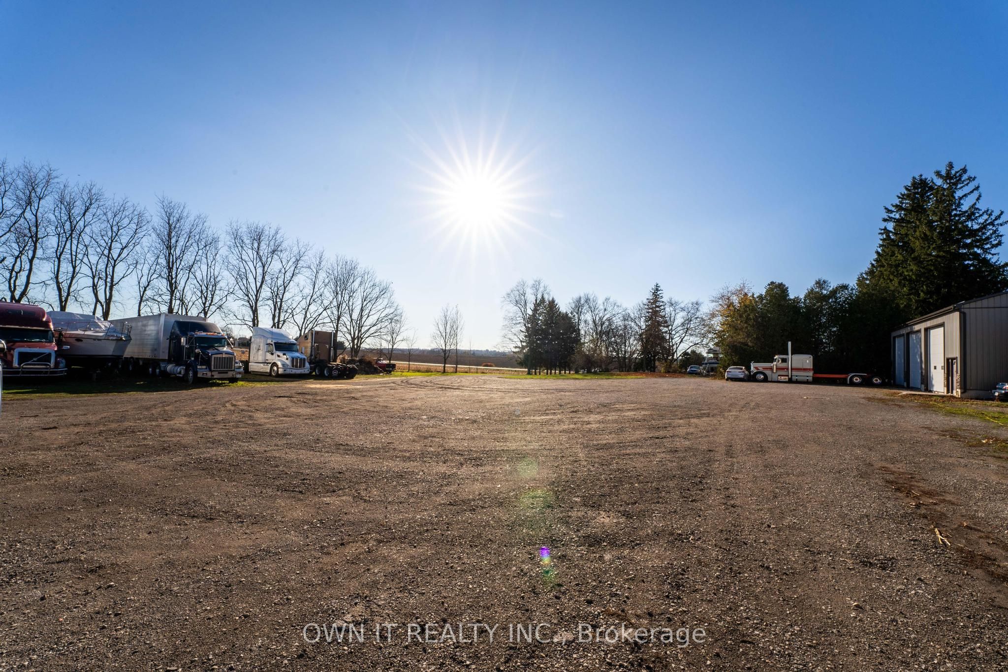 594440 59 Highway S Property Photo 24