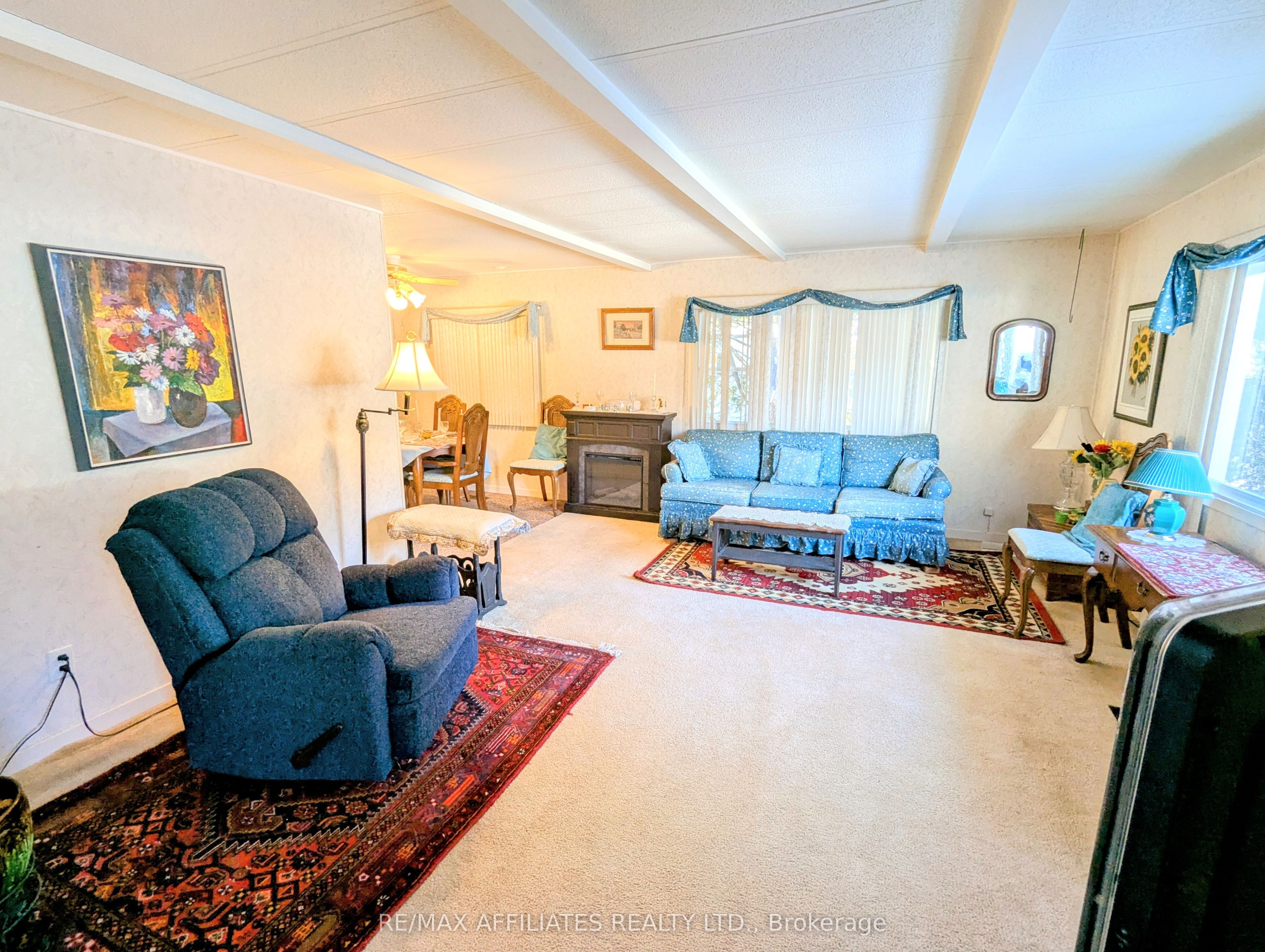 #200 - 26 Salmon Side Road Property Photo 6