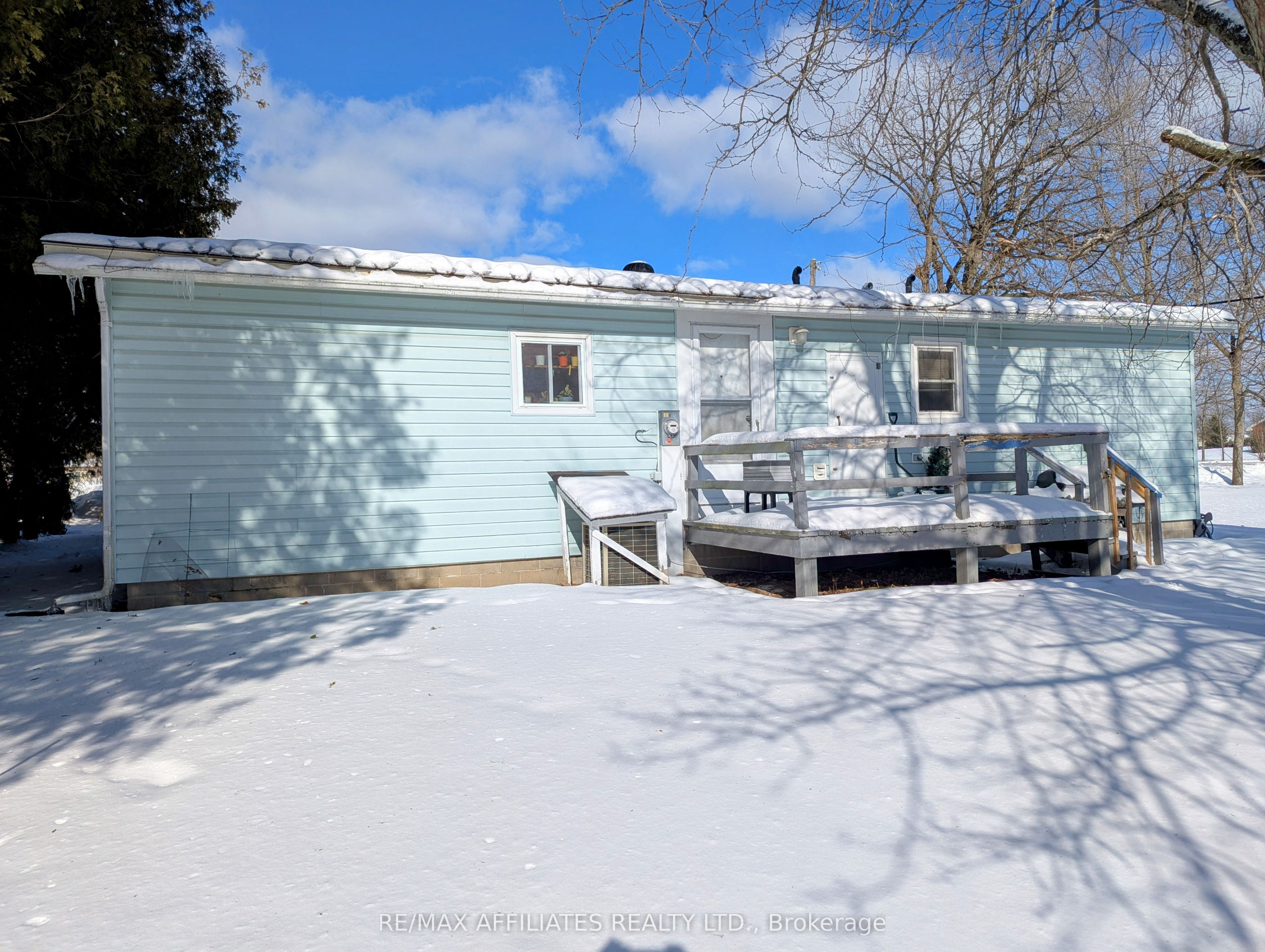 #200 - 26 Salmon Side Road Property Photo 31