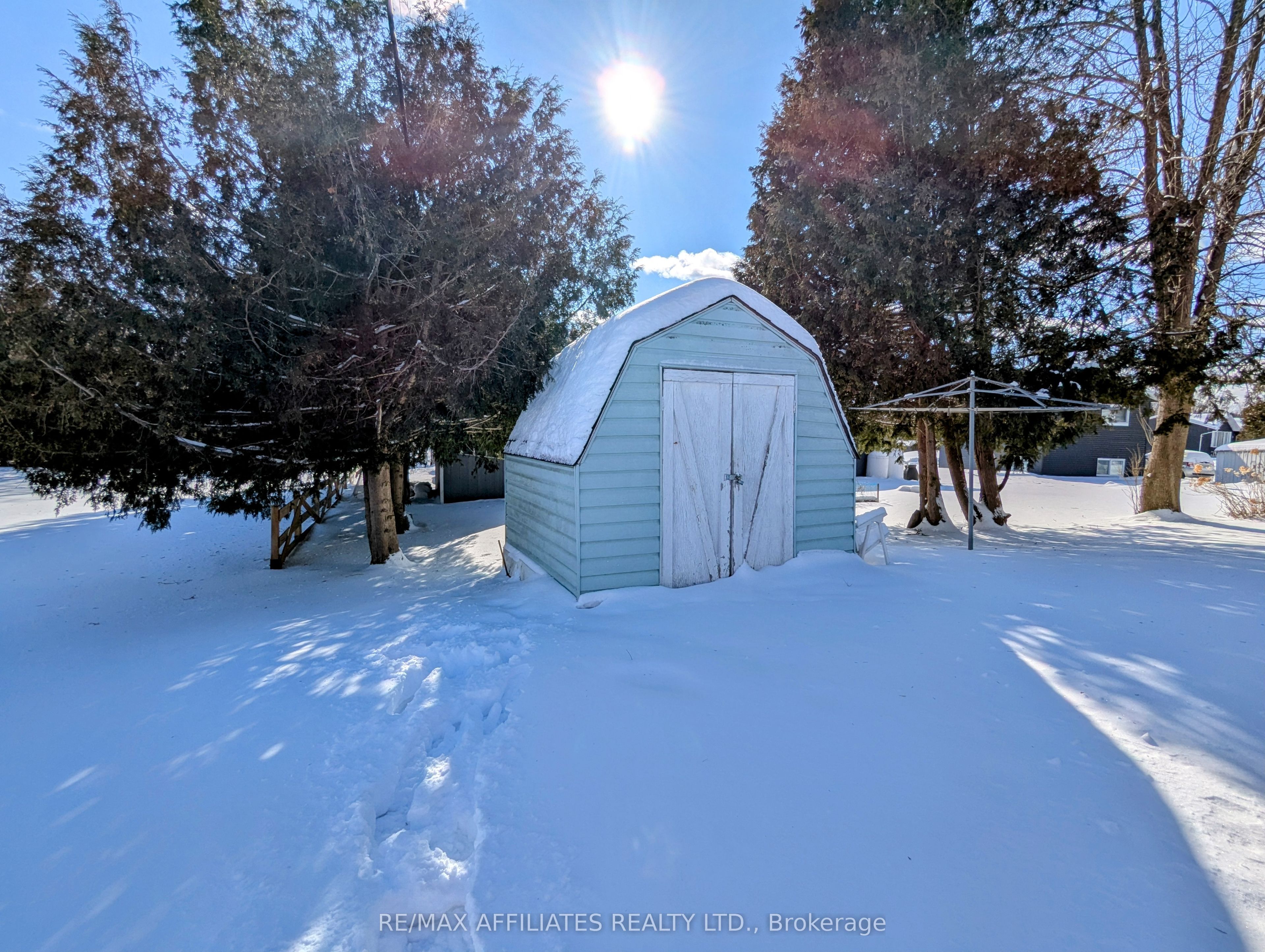 #200 - 26 Salmon Side Road Property Photo 34