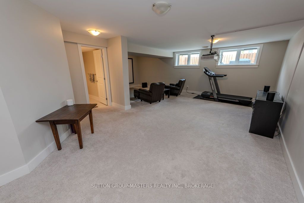 820 Stonewalk Drive Property Photo 36