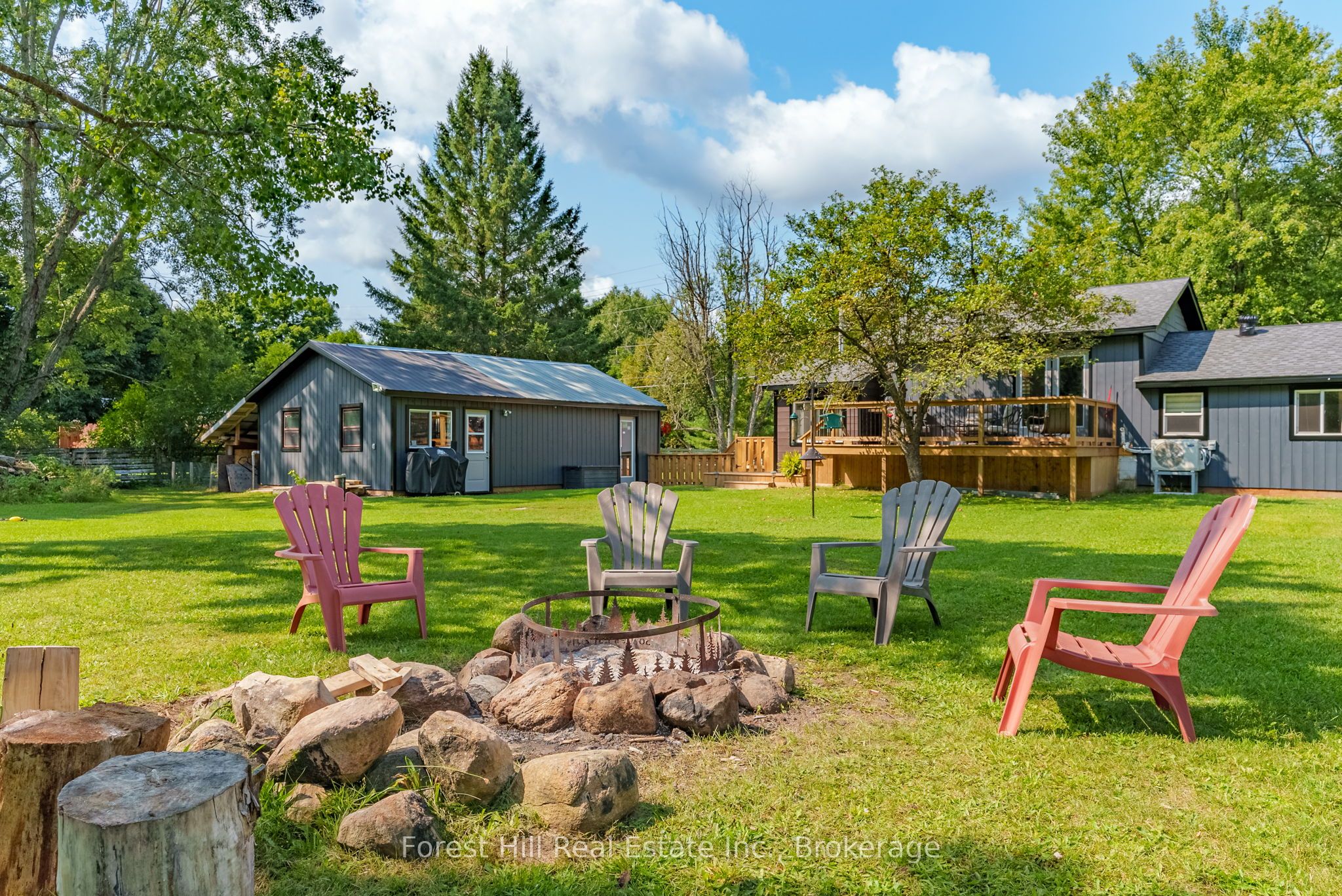 1190 Winhara Road Property Photo