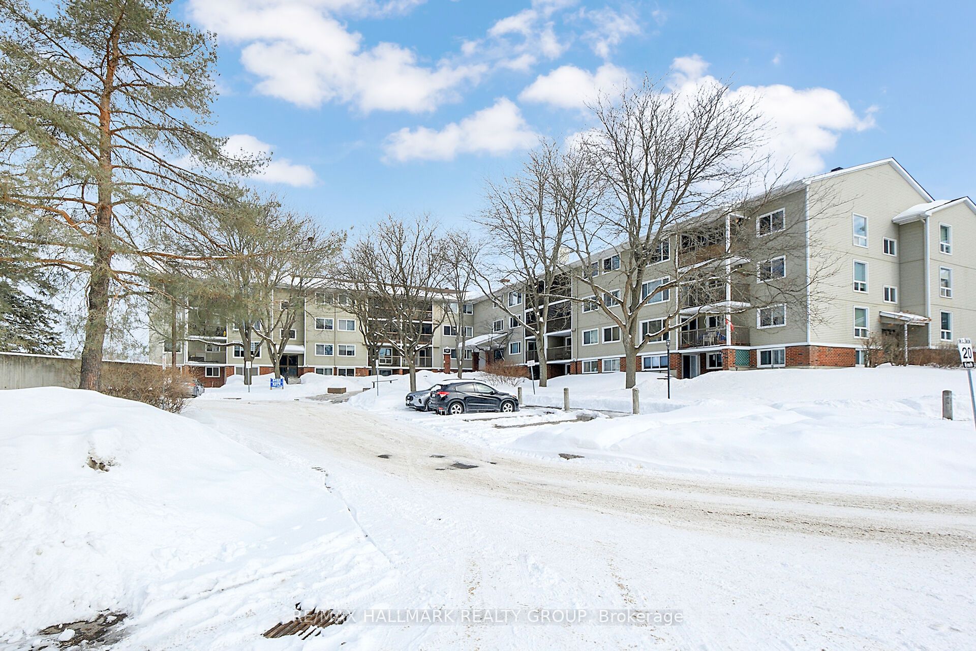 #414 - 6434 Bilberry Drive Property Photo