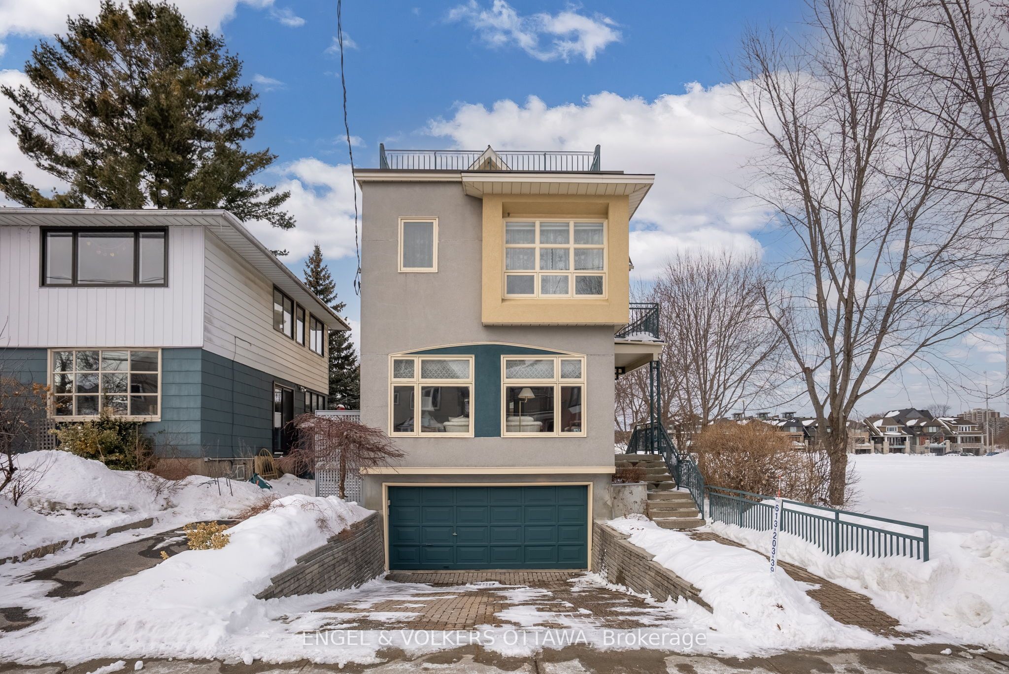 K1s 0j7 Real Estate Listings Main Image