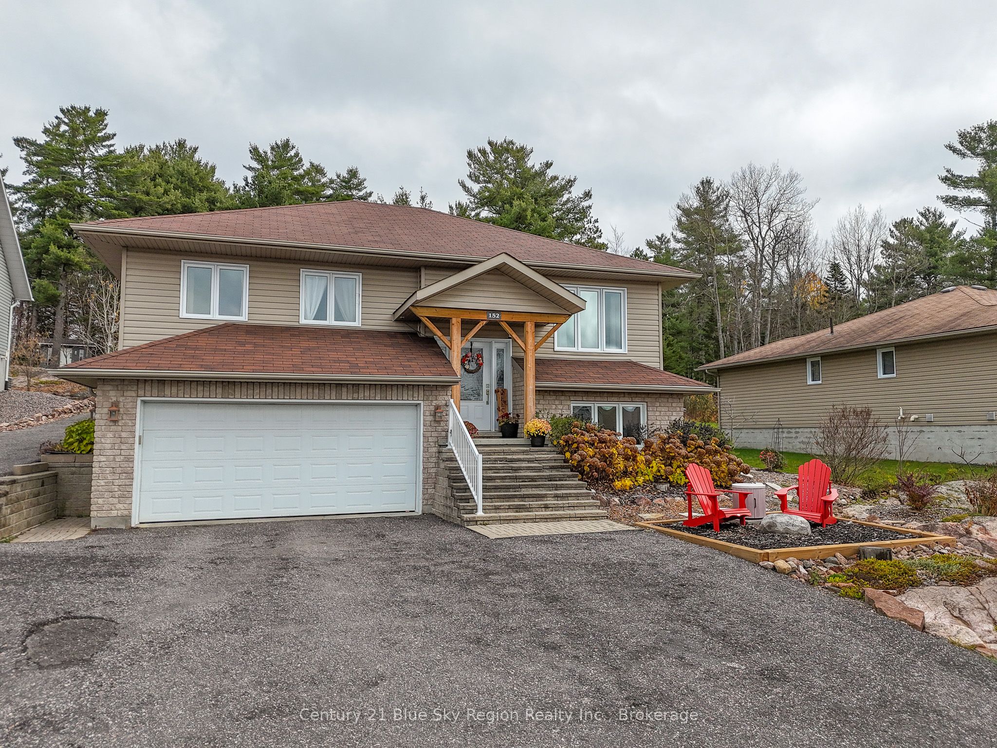 152 Fairway Drive Property Photo