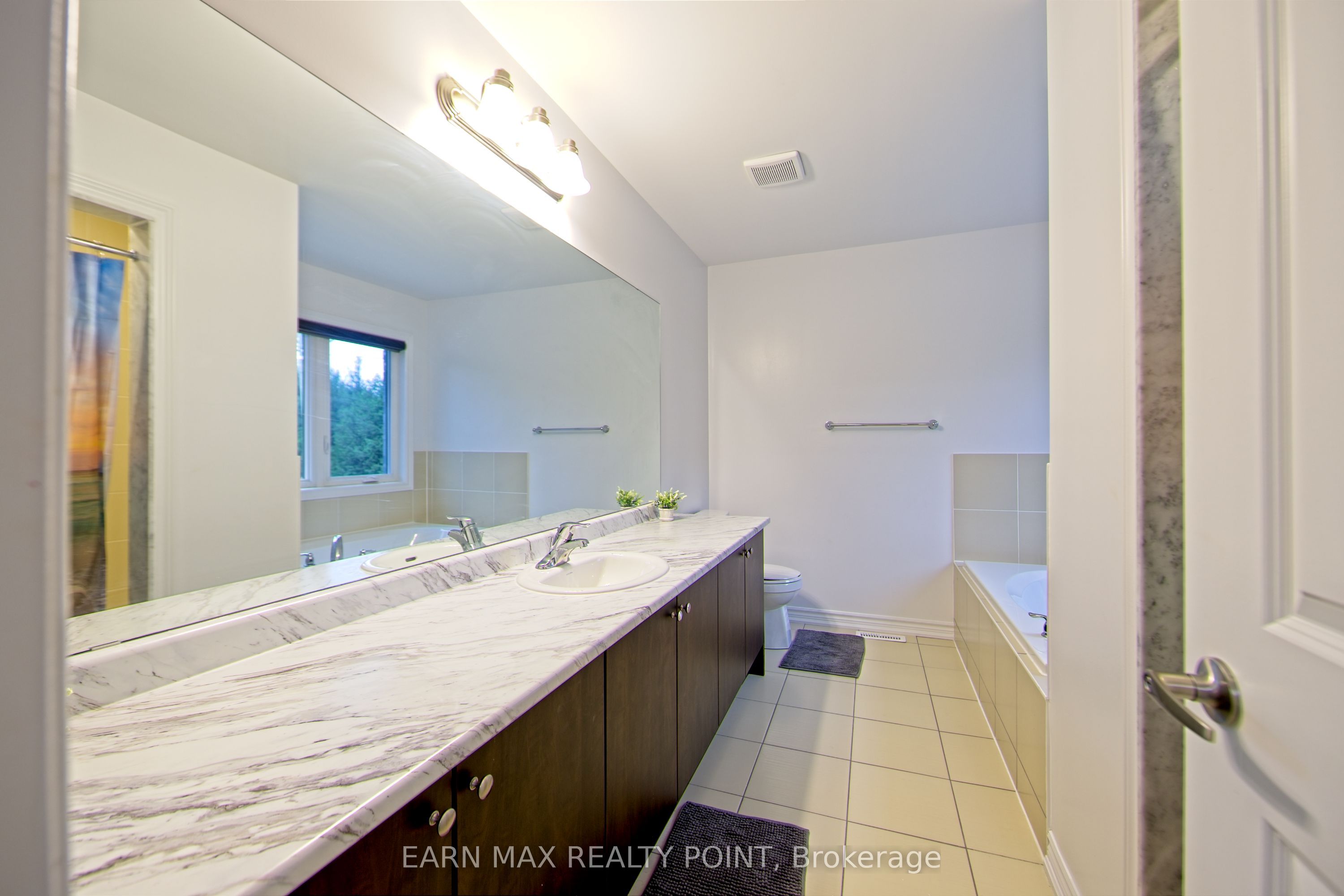 2 Aitchison Avenue Property Photo 19