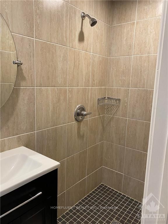 209 Loretta Avenue S Property Photo 6