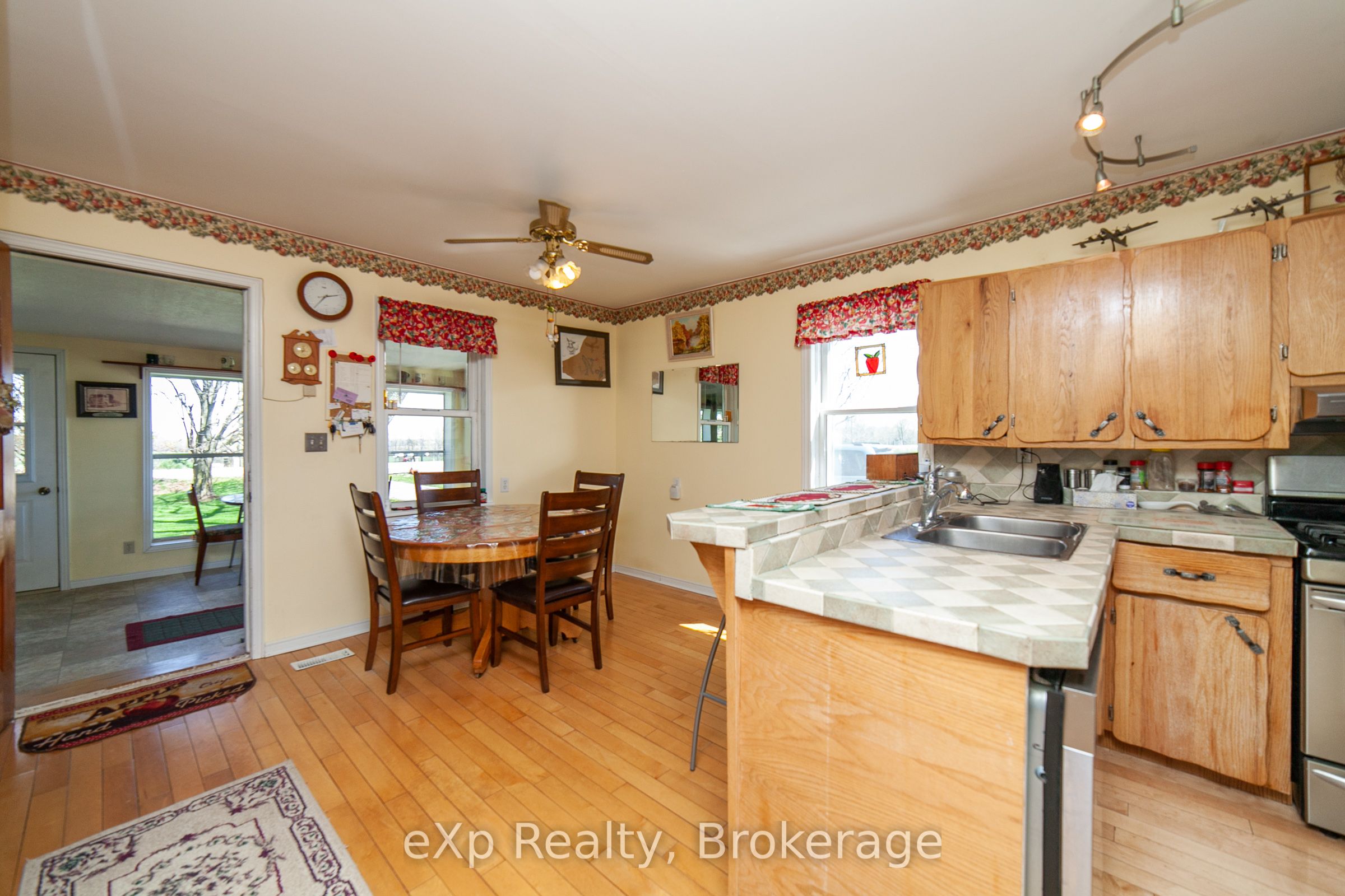 138268 Grey Road 112 N/a Property Photo 8