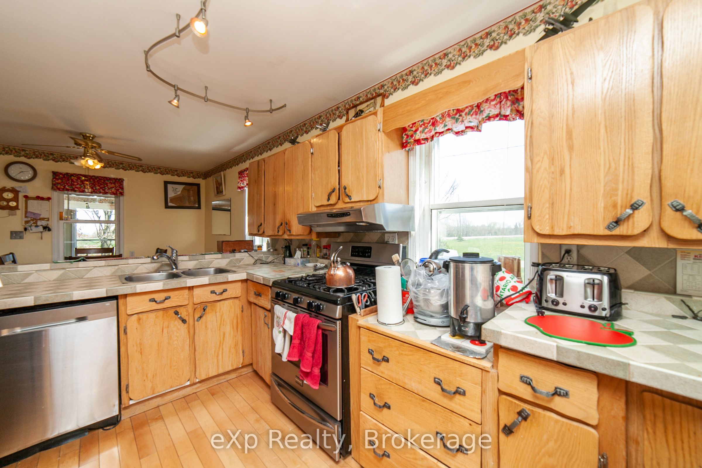 138268 Grey Road 112 N/a Property Photo 9