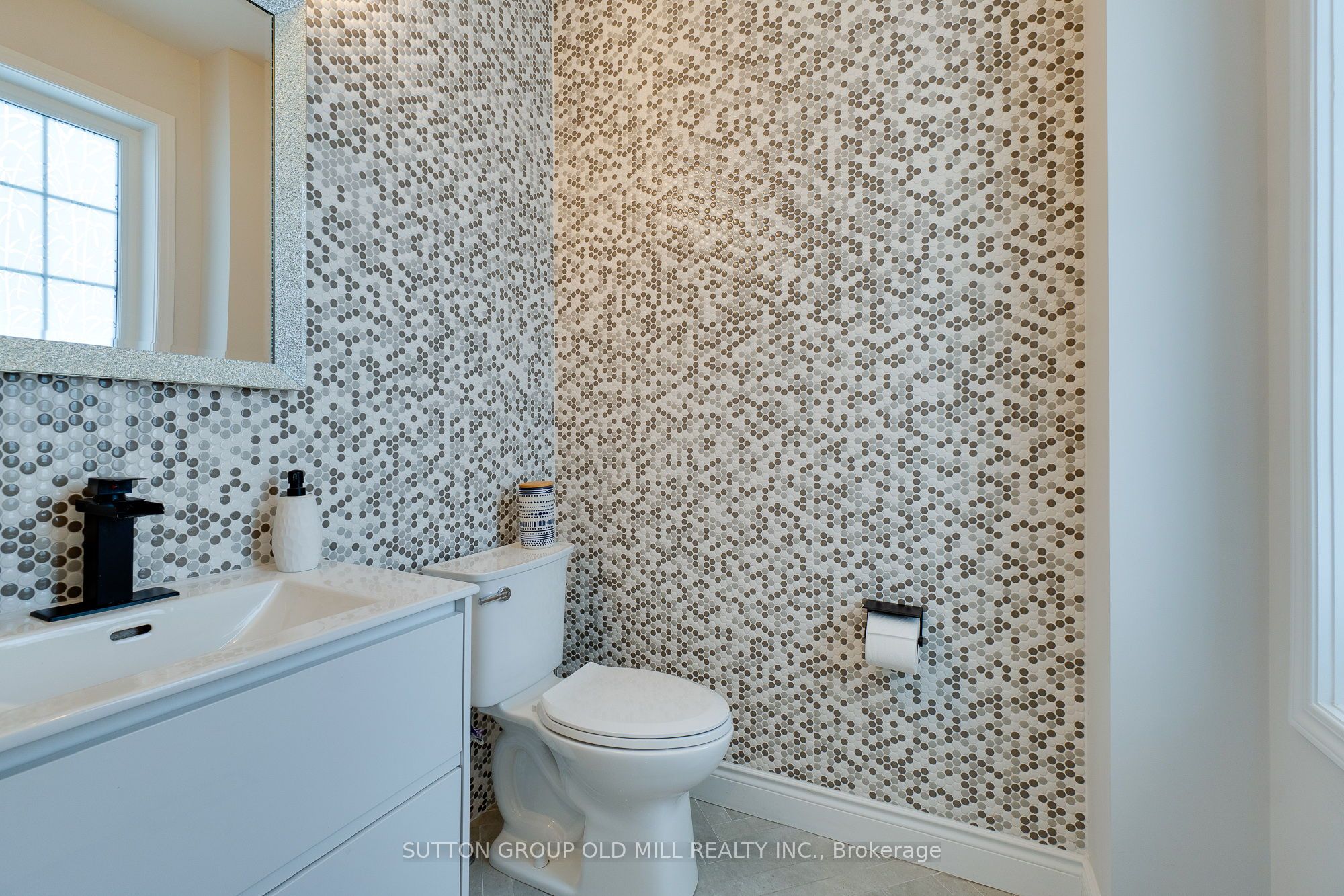 81 Larry Crescent Property Photo 22
