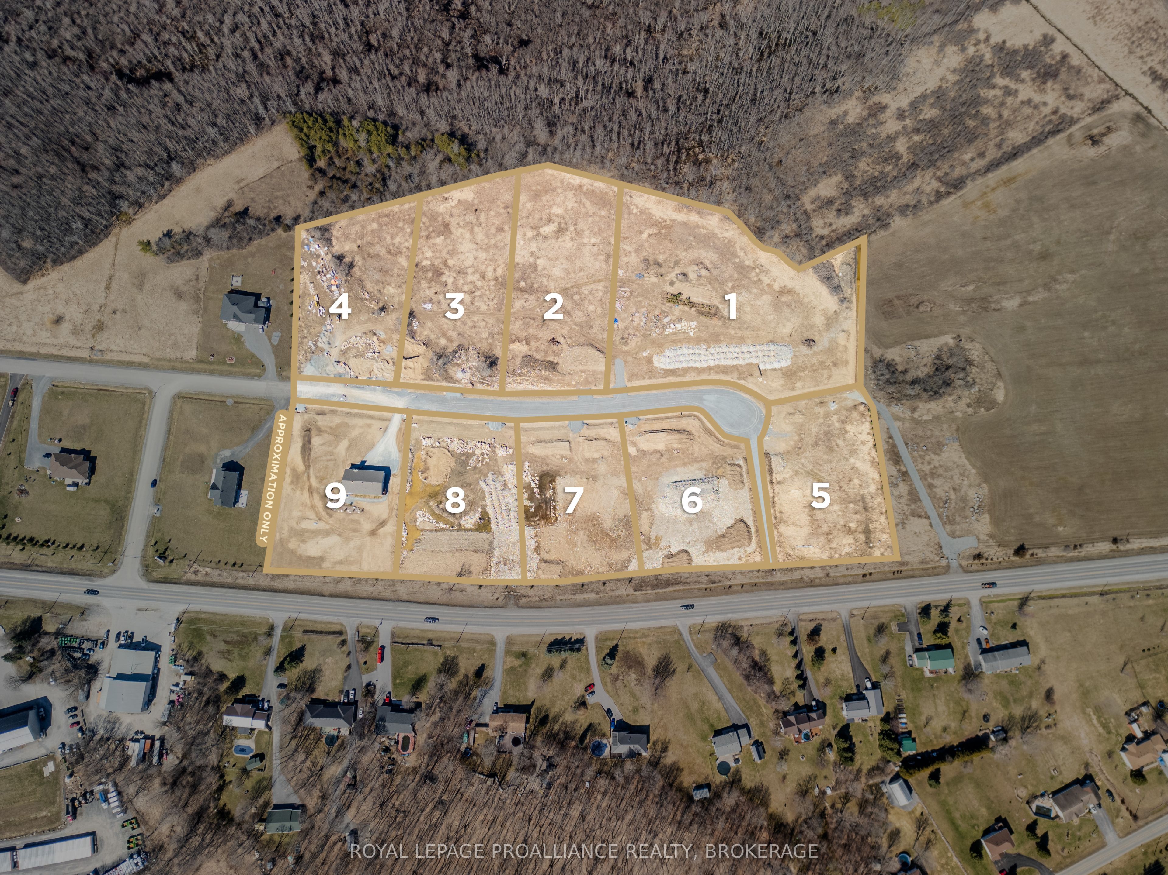 186 Summerside Drive Property Photo 4